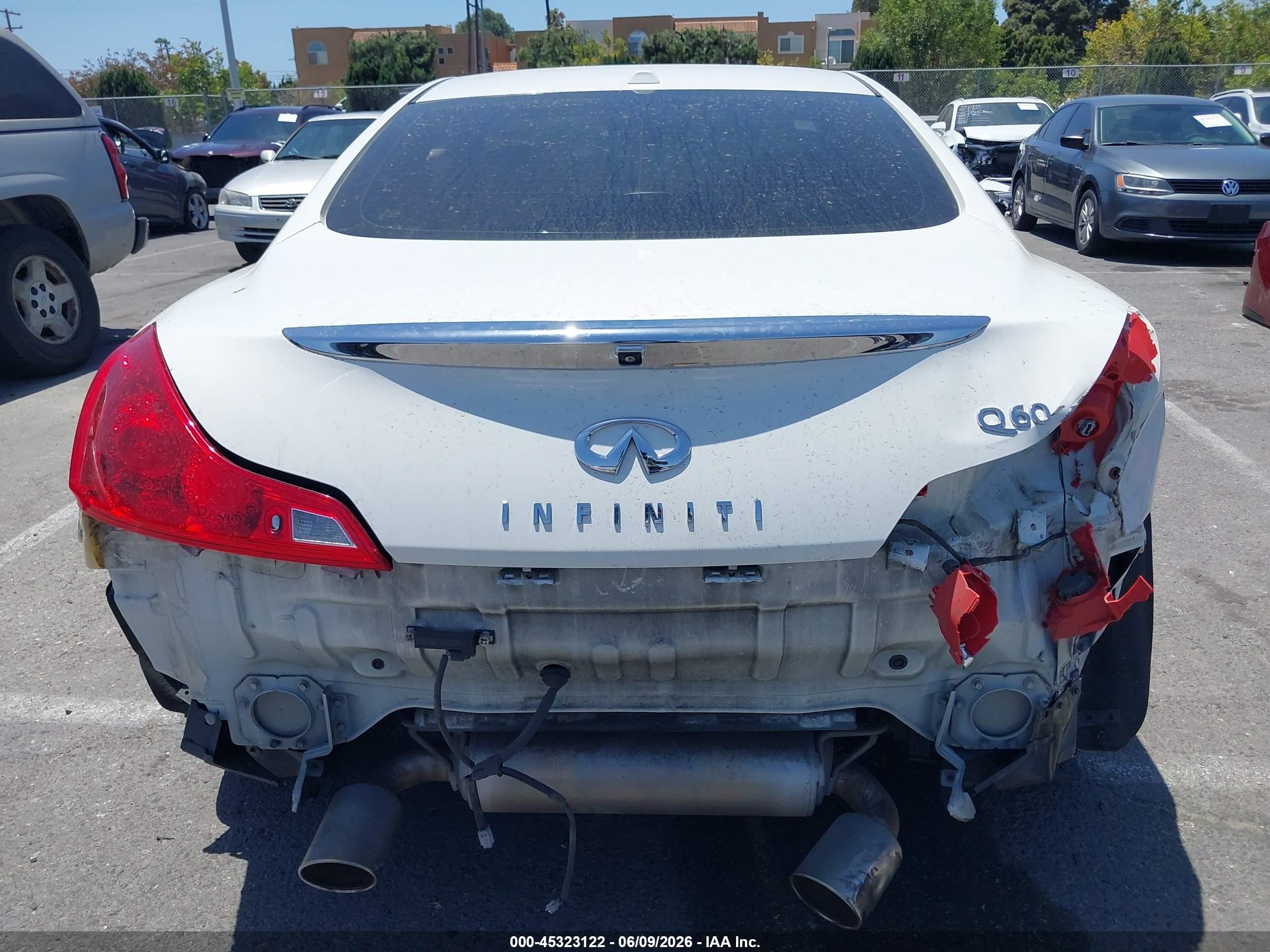 2014 Infiniti Q60 Journey White vin: JN1CV6EK6EM112400