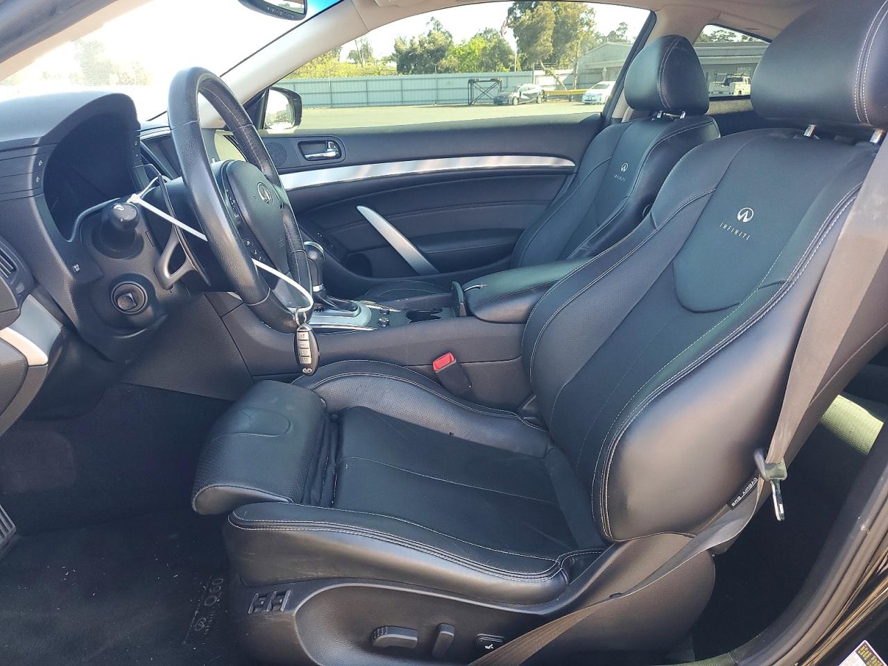 2014 Infiniti Q60 Coupe Journey Черный vin: JN1CV6EK7EM112602