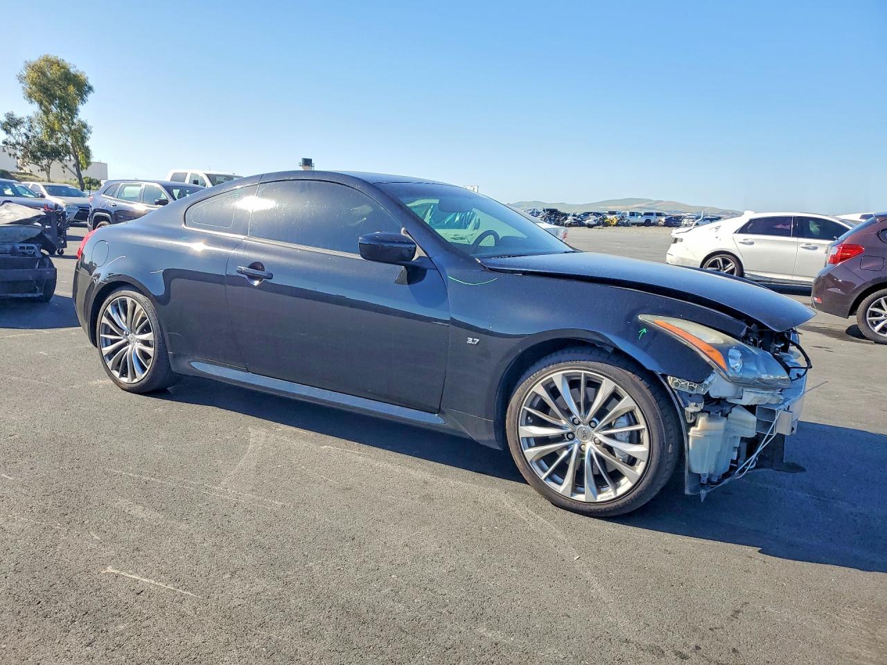 2014 Infiniti Q60 Coupe Journey Черный vin: JN1CV6EK7EM112602