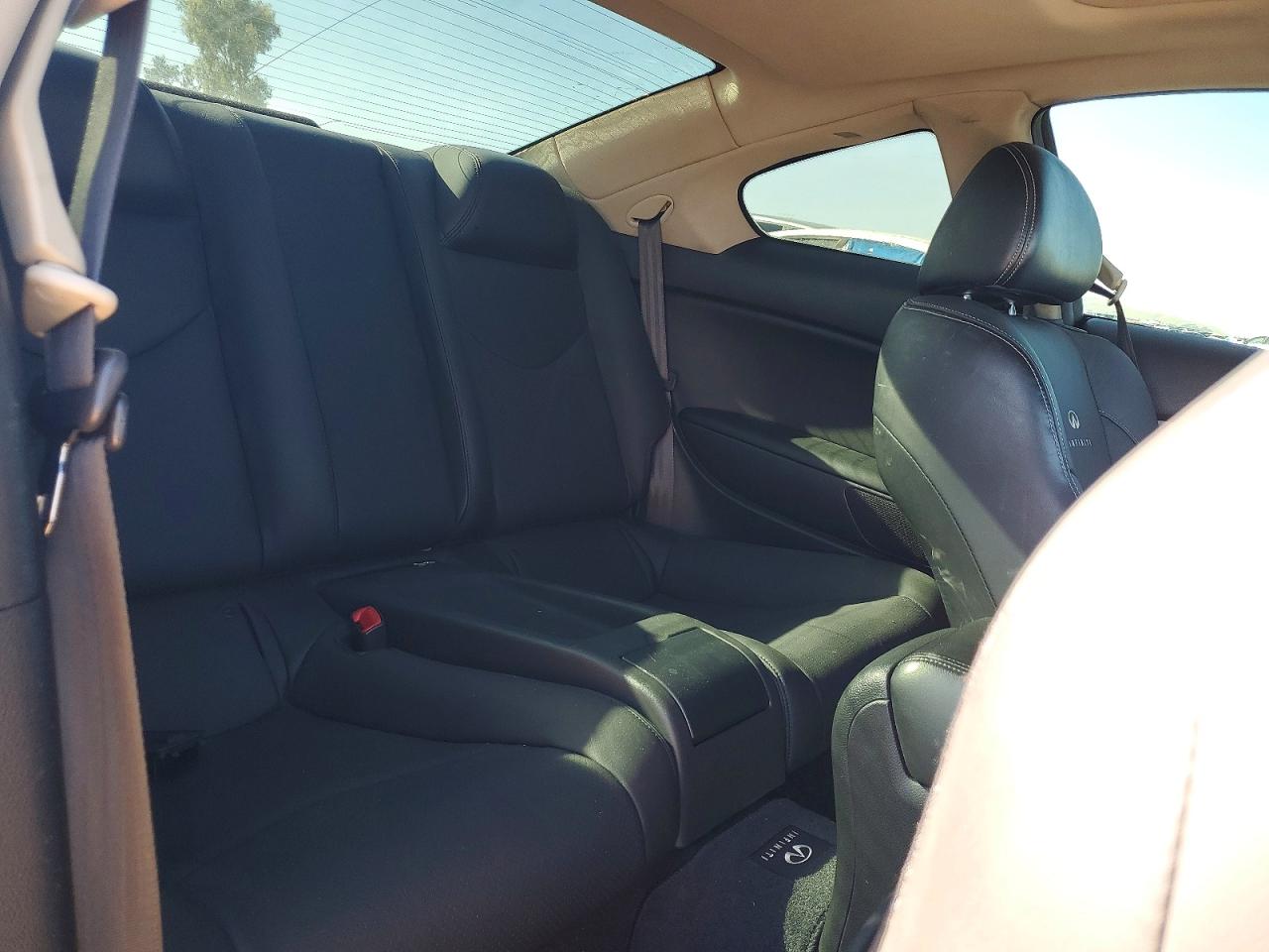 2014 Infiniti Q60 Coupe Journey Черный vin: JN1CV6EK7EM112602