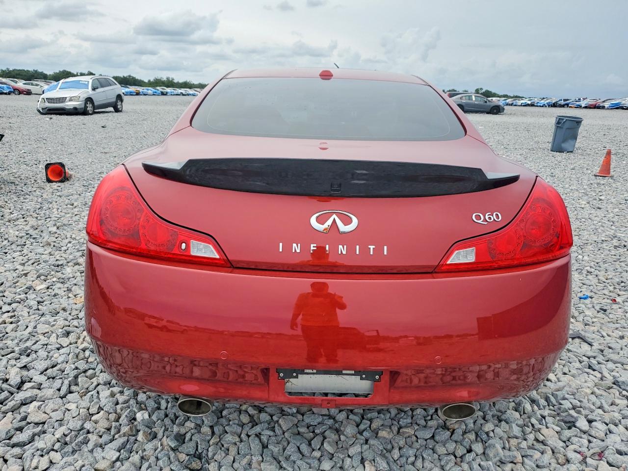 2015 Infiniti Q60 Coupe Journey Red vin: JN1CV6EK7FM871333