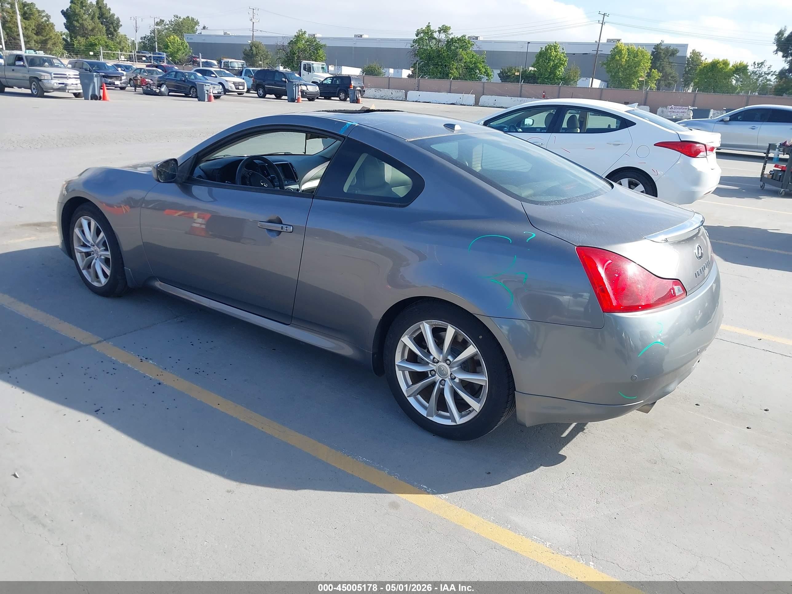 2013 Infiniti G37 Journey Серый vin: JN1CV6EK8DM920701
