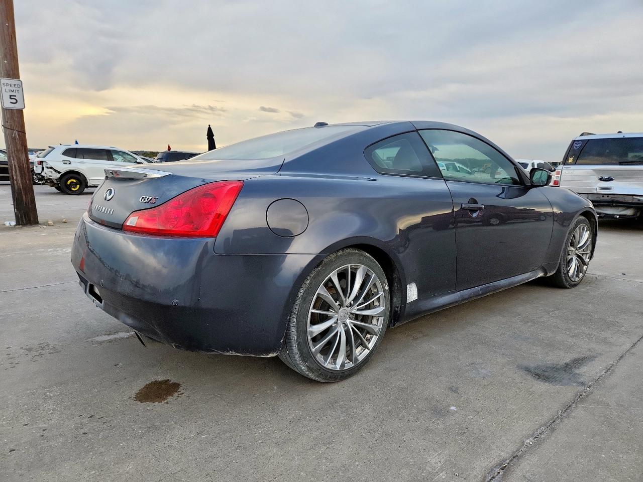 2011 Infiniti G37 Base Gray vin: JN1CV6EK9BM215497