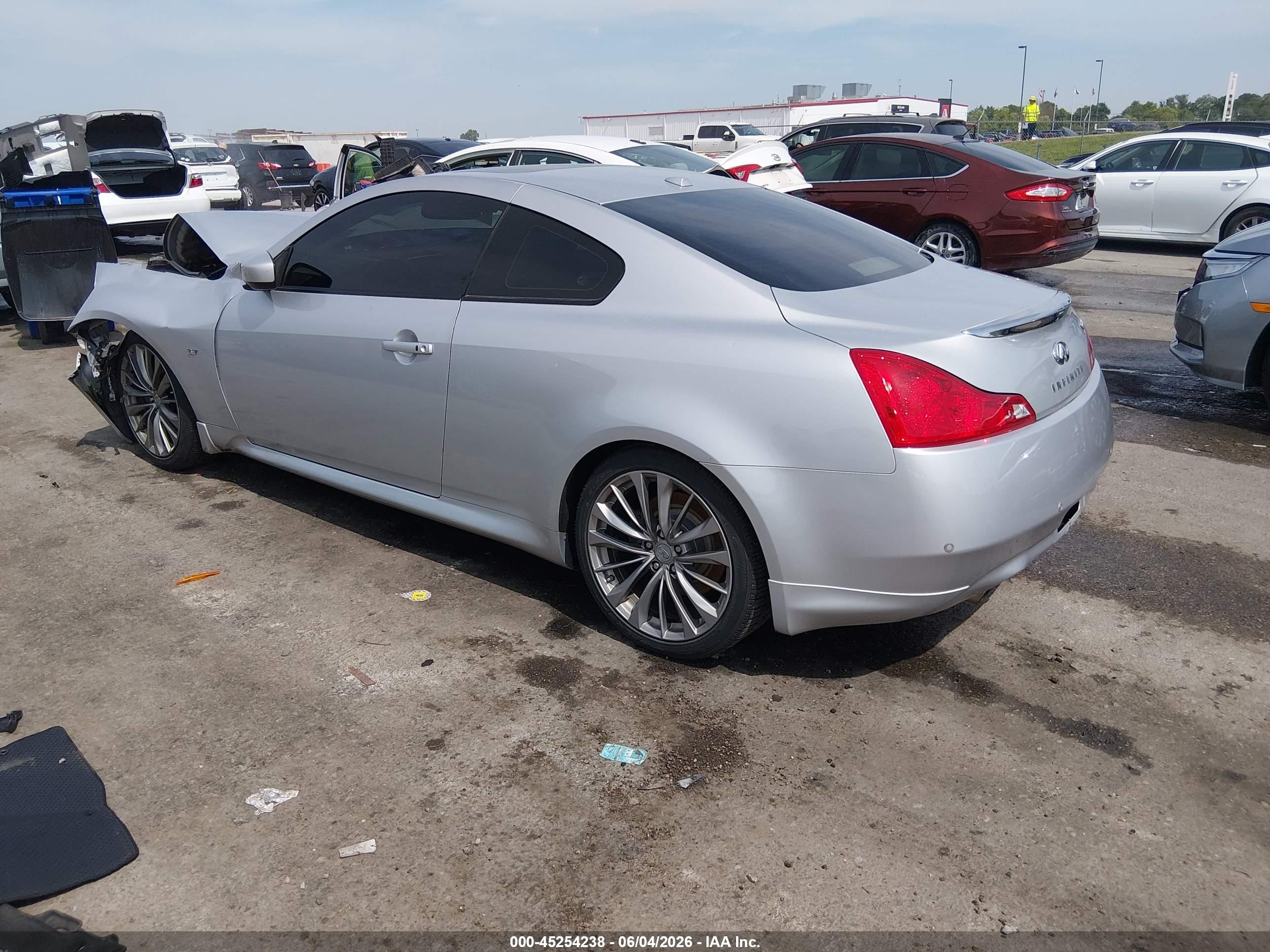 2014 Infiniti Q60 Journey/sport Silver vin: JN1CV6EKXEM113131