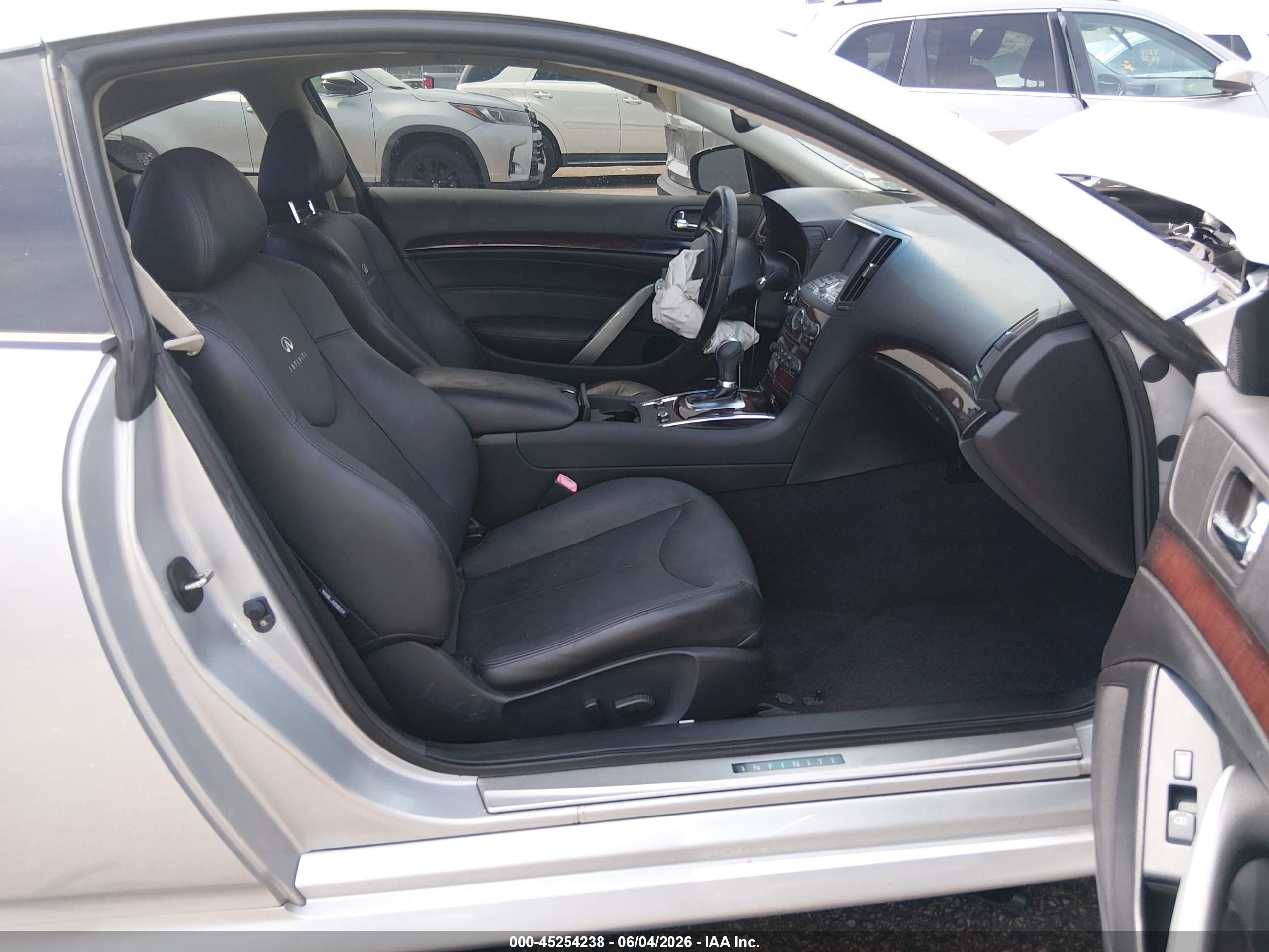 2014 Infiniti Q60 Journey/sport Silver vin: JN1CV6EKXEM113131