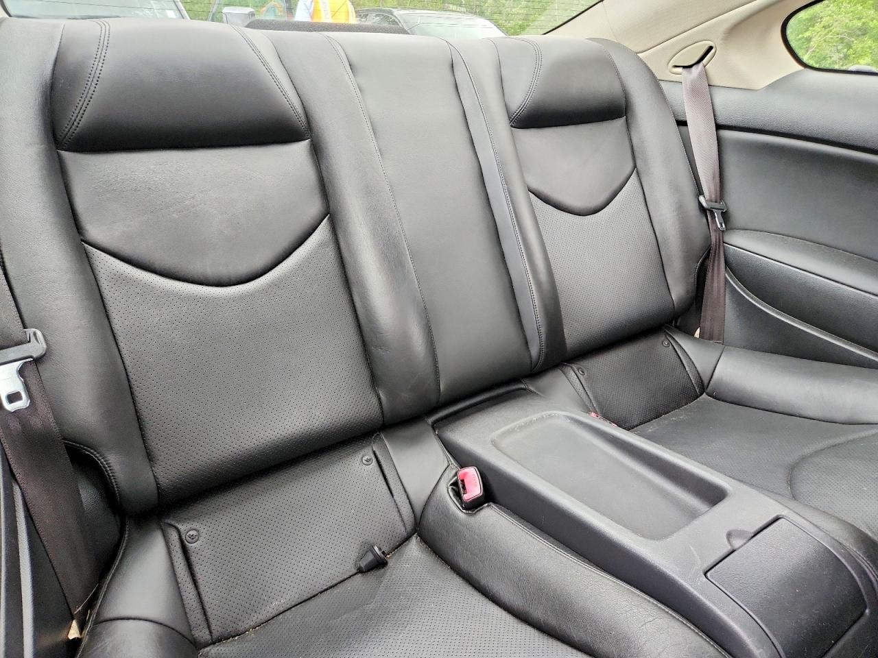 2010 Infiniti G37 Coupe X White vin: JN1CV6EL0AM150479