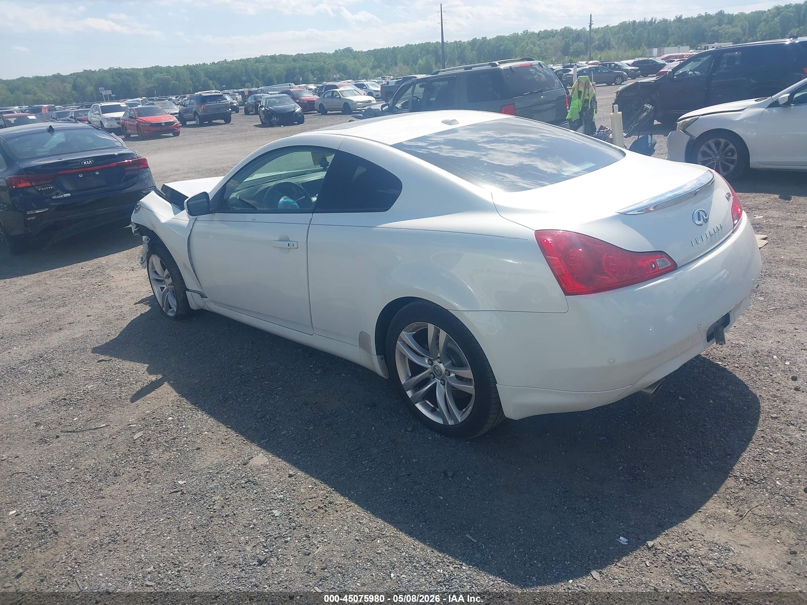 2010 Infiniti G37x   Cream vin: JN1CV6EL0AM151969