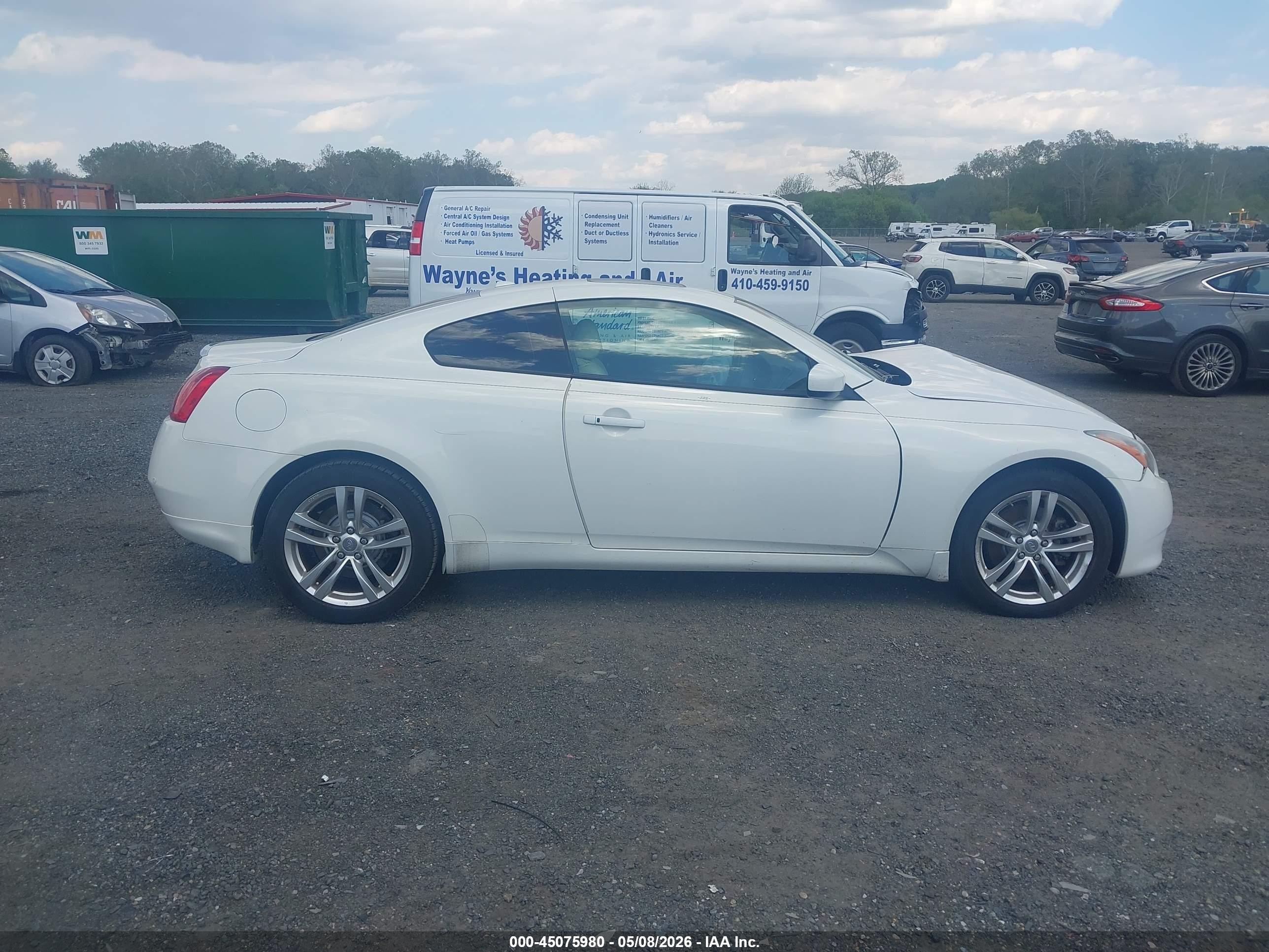 2010 Infiniti G37x   Cream vin: JN1CV6EL0AM151969
