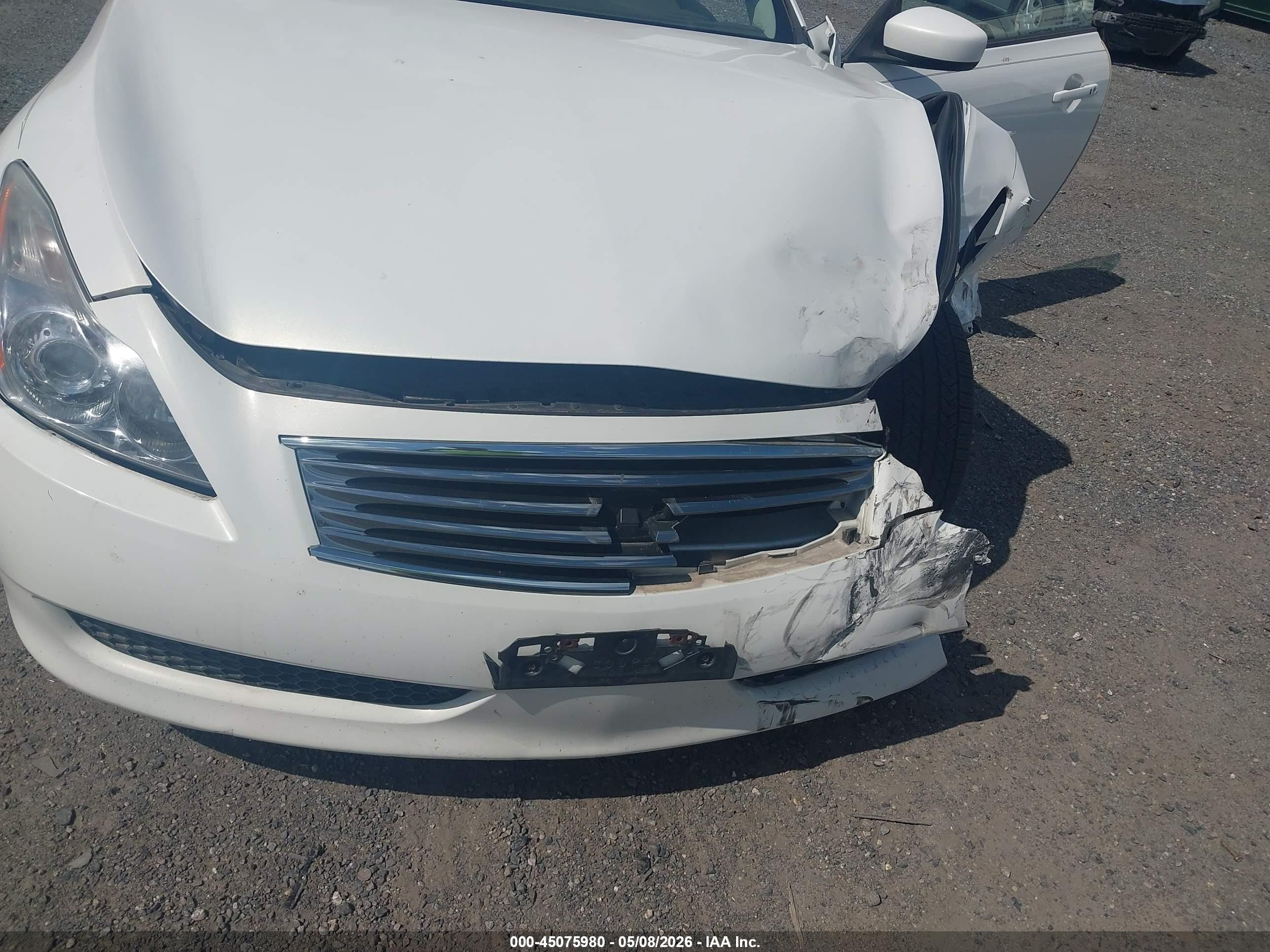 2010 Infiniti G37x   Cream vin: JN1CV6EL0AM151969