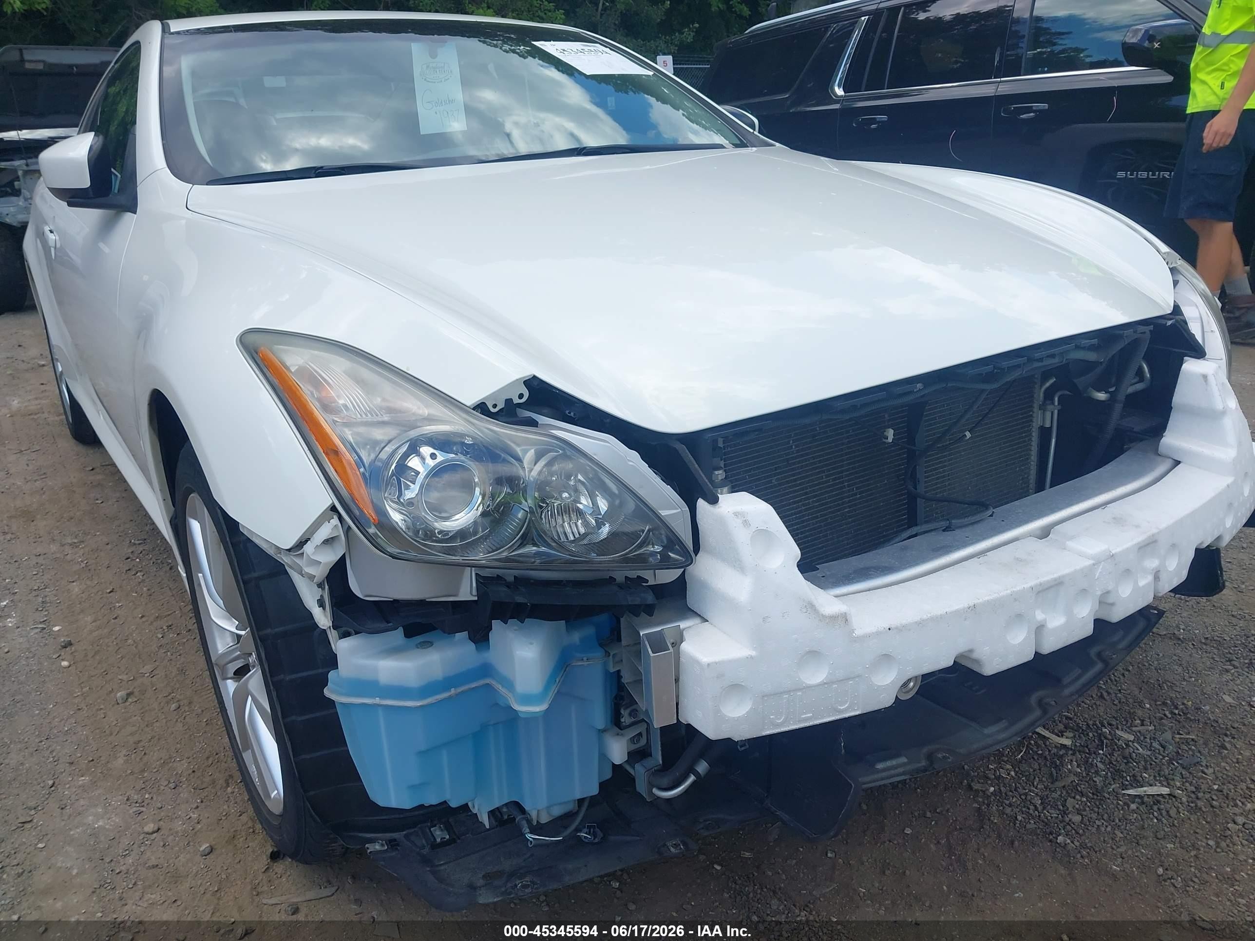 2012 Infiniti G37x   White vin: JN1CV6EL0CM471960