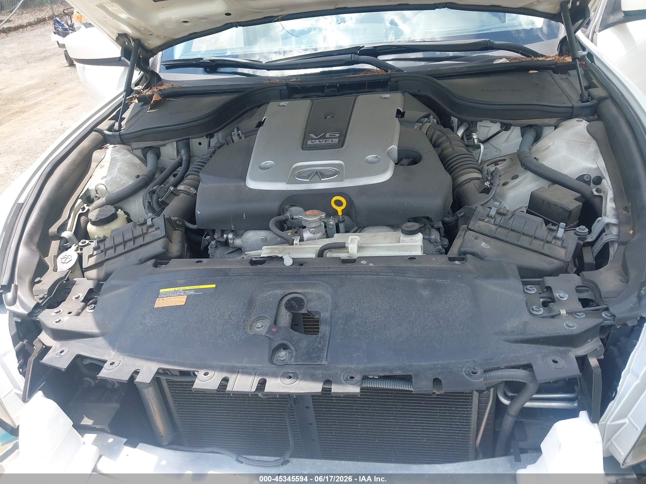 2012 Infiniti G37x   White vin: JN1CV6EL0CM471960