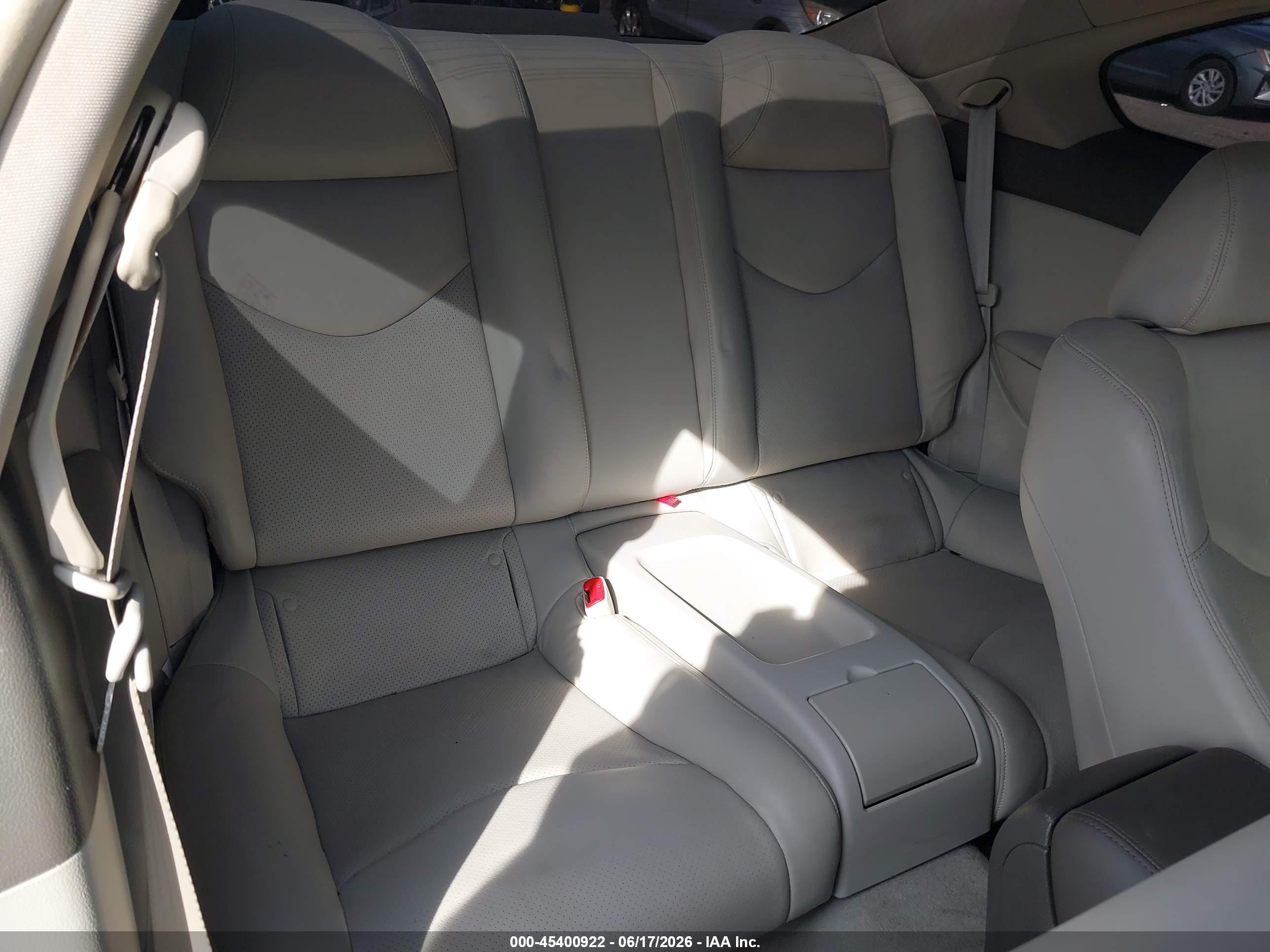 2012 Infiniti G37x   Silver vin: JN1CV6EL0CM472896