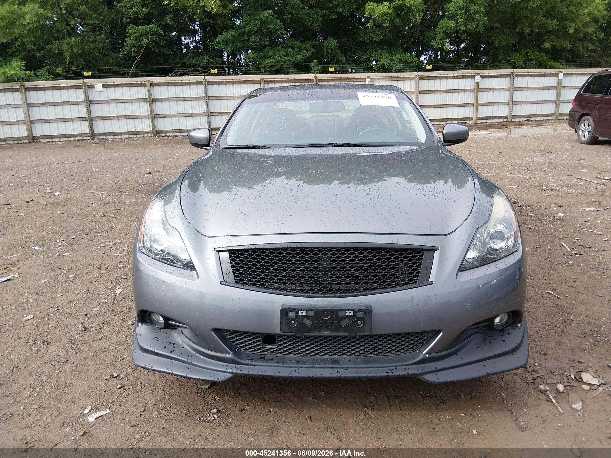 2014 Infiniti Q60 Gray vin: JN1CV6EL0EM130836