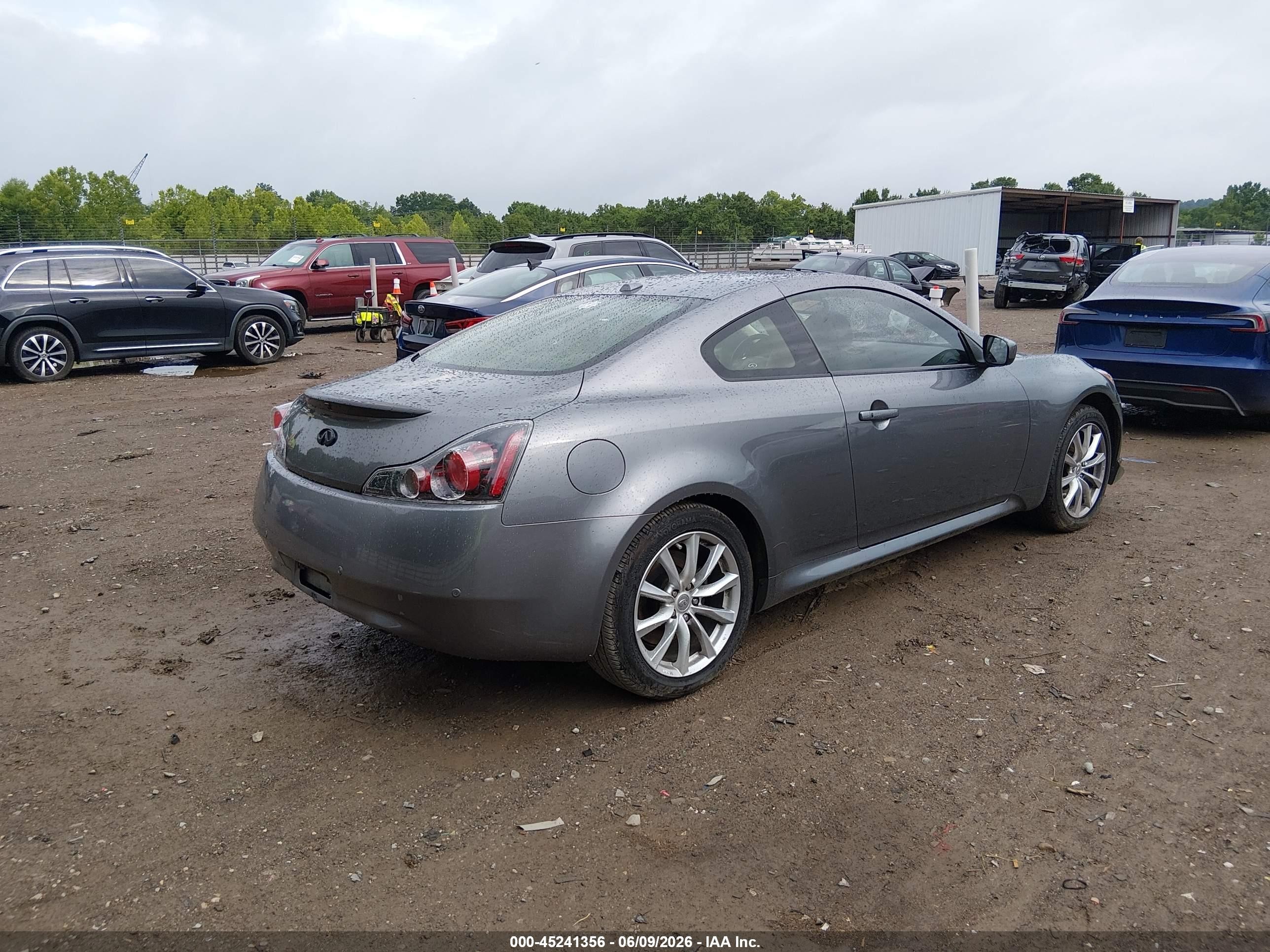 2014 Infiniti Q60 Gray vin: JN1CV6EL0EM130836