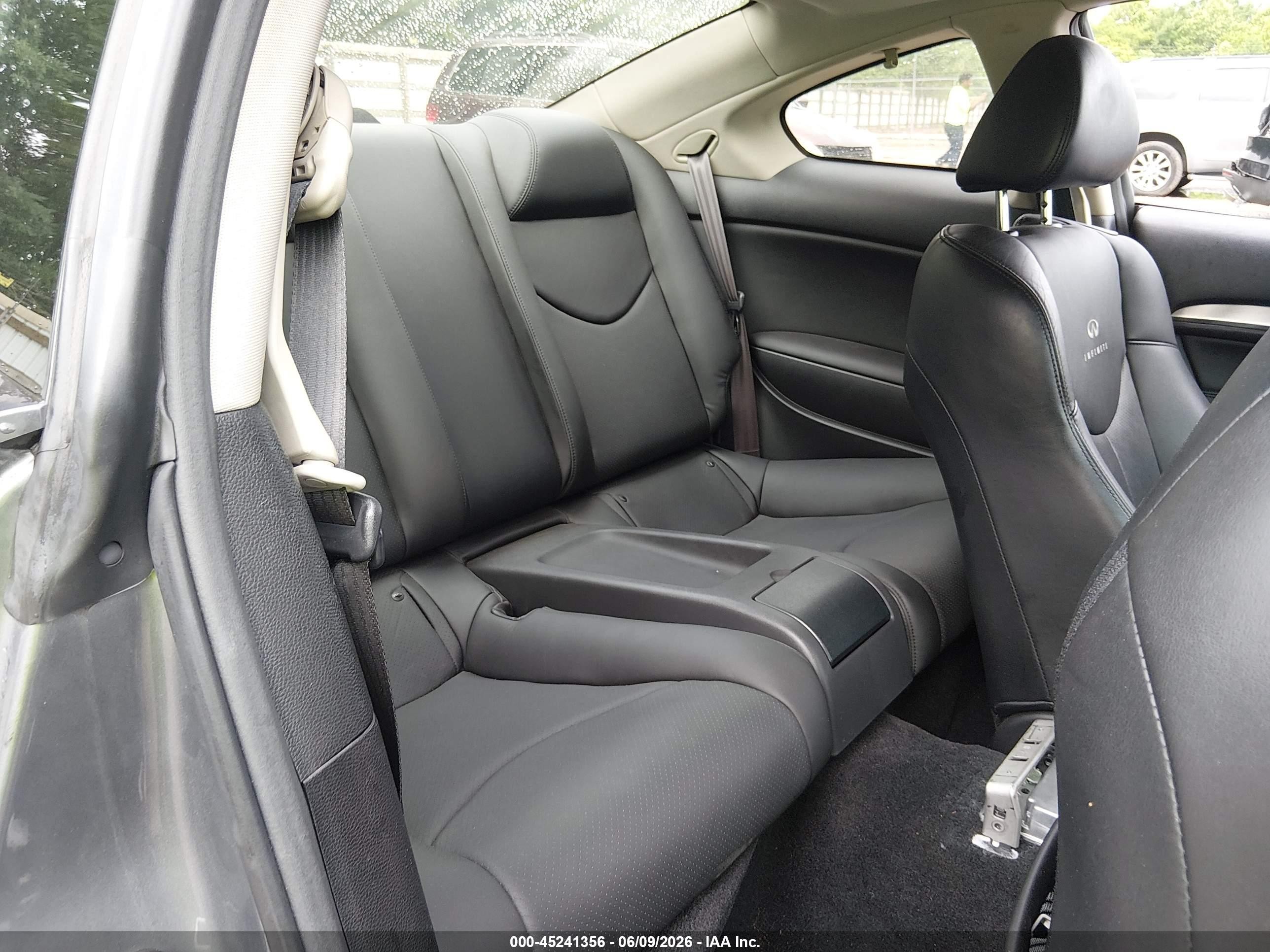 2014 Infiniti Q60 Gray vin: JN1CV6EL0EM130836