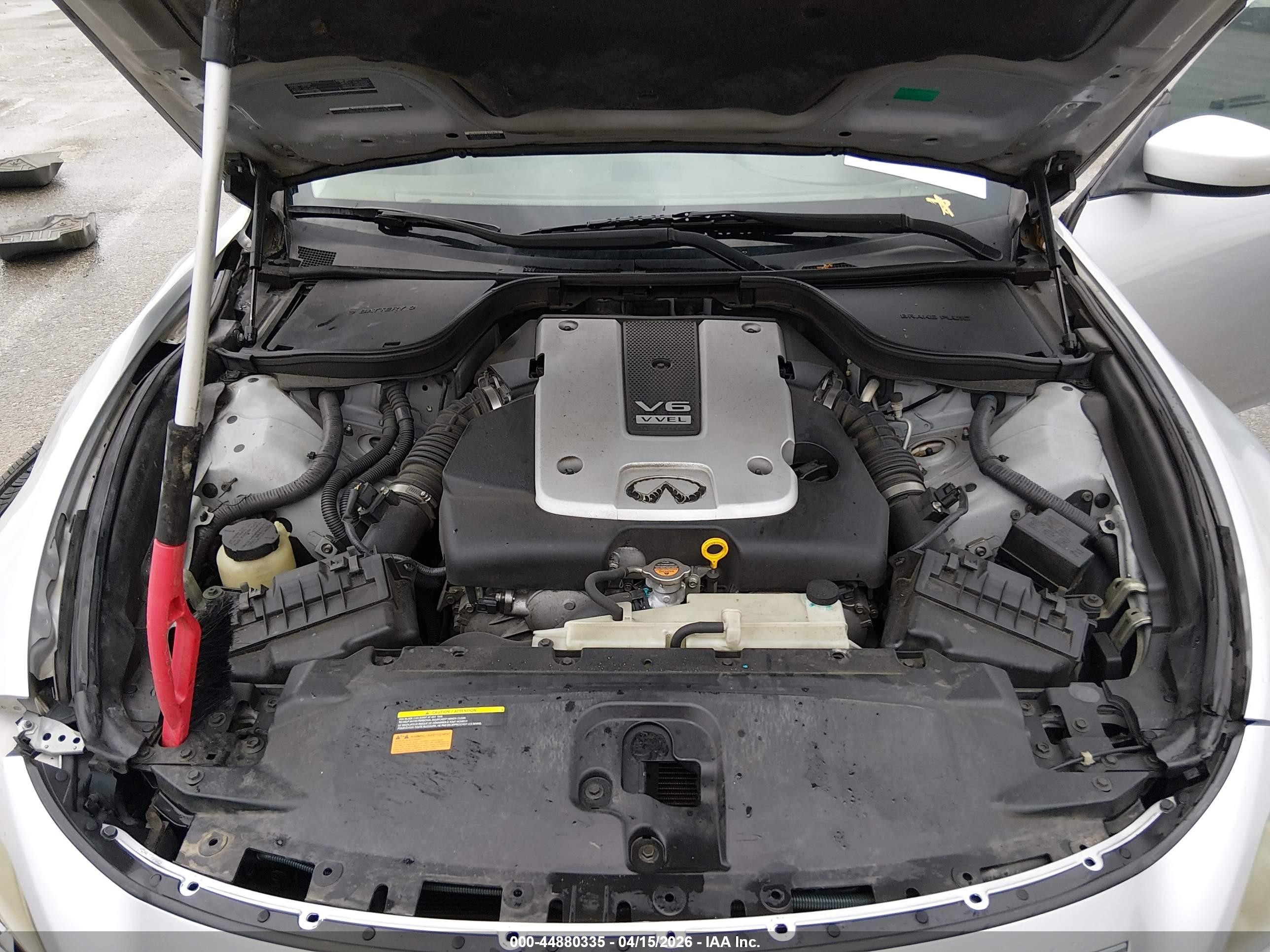 2011 Infiniti G37x Silver vin: JN1CV6EL1BM261558