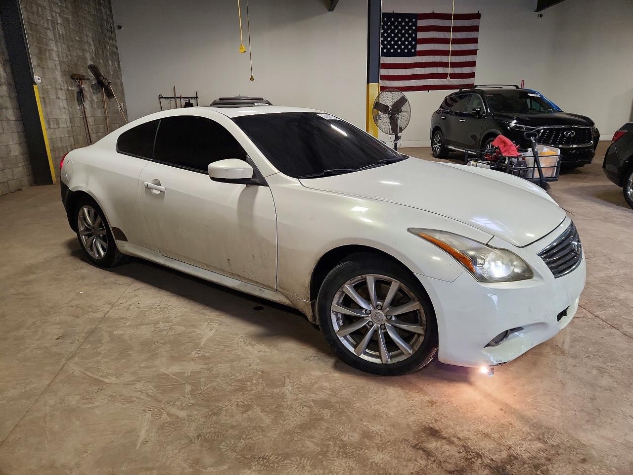2011 Infiniti G37 Coupe X White vin: JN1CV6EL1BM264279