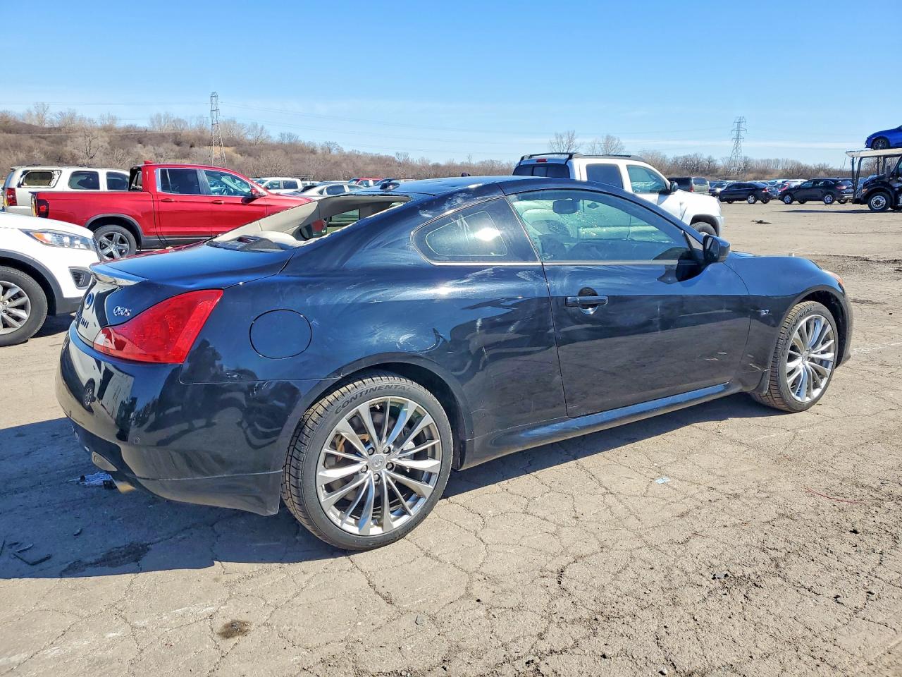 2015 Infiniti Q60 Coupe Base Черный vin: JN1CV6EL1FM890467