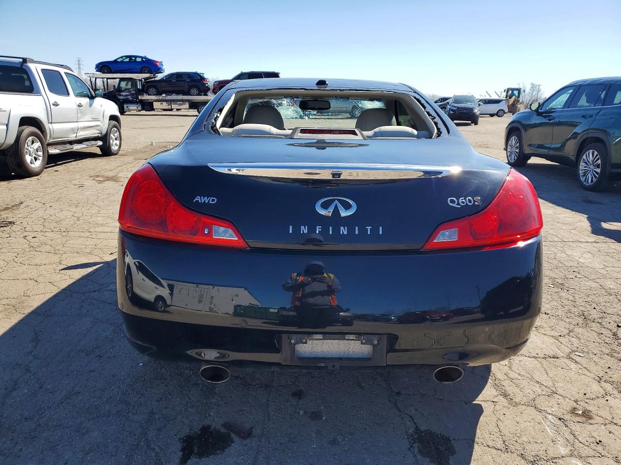 2015 Infiniti Q60 Coupe Base Черный vin: JN1CV6EL1FM890467