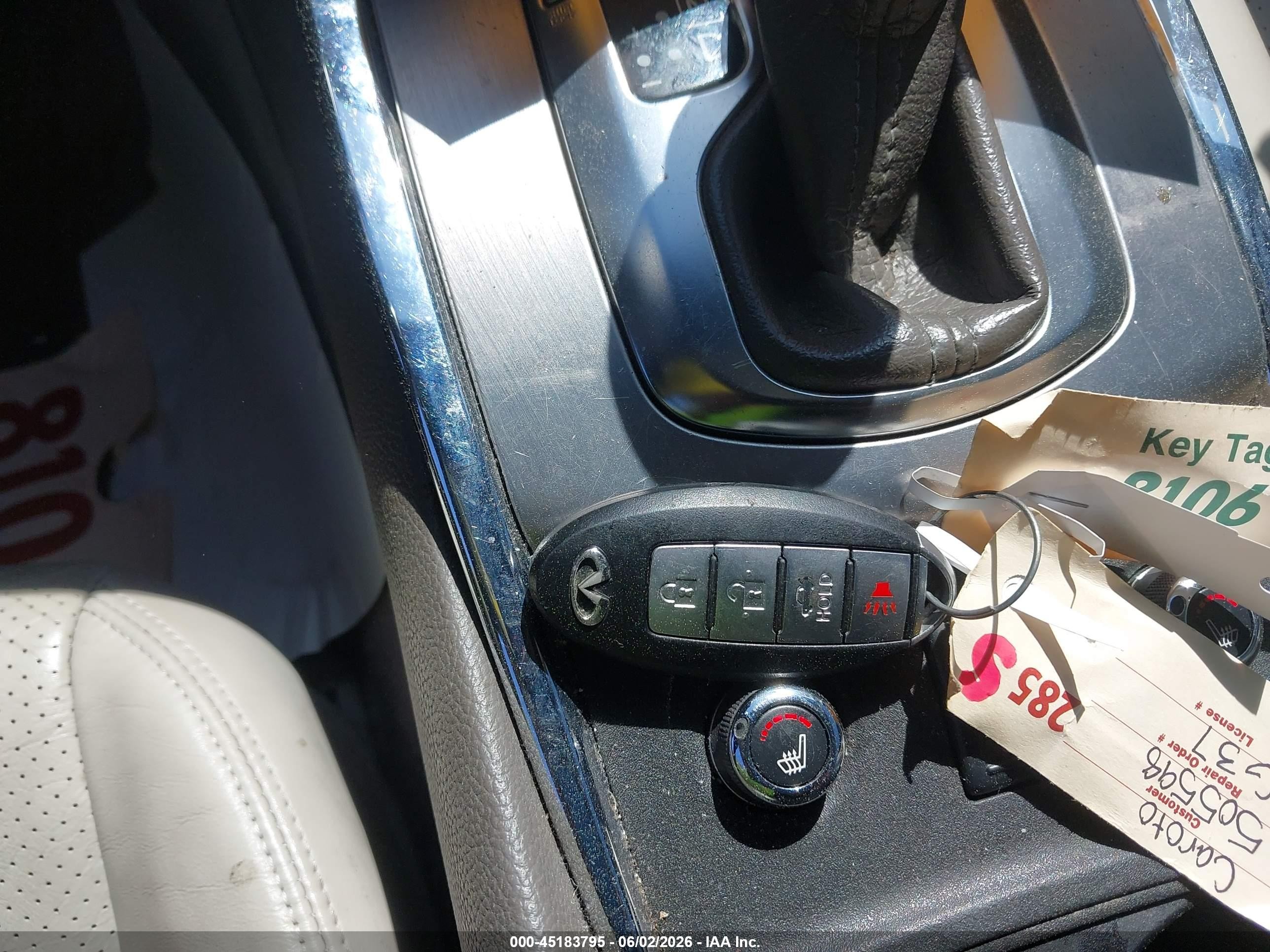 2010 Infiniti G37x   Blue vin: JN1CV6EL2AM152010