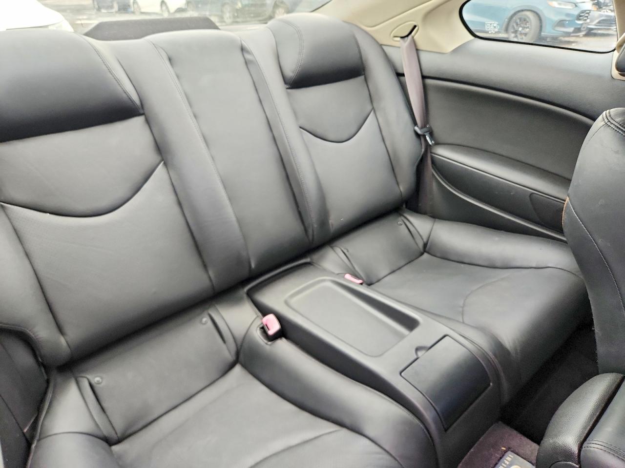 2012 Infiniti G37 Coupe X Белый vin: JN1CV6EL2CM472608