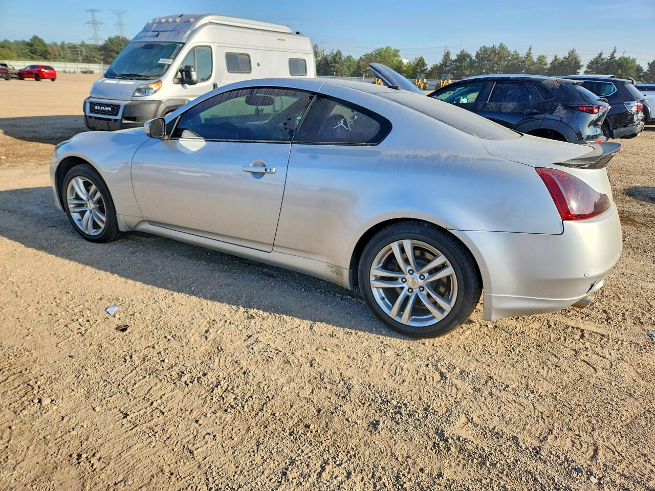 2010 Infiniti G37 Coupe X Silver vin: JN1CV6EL3AM151870