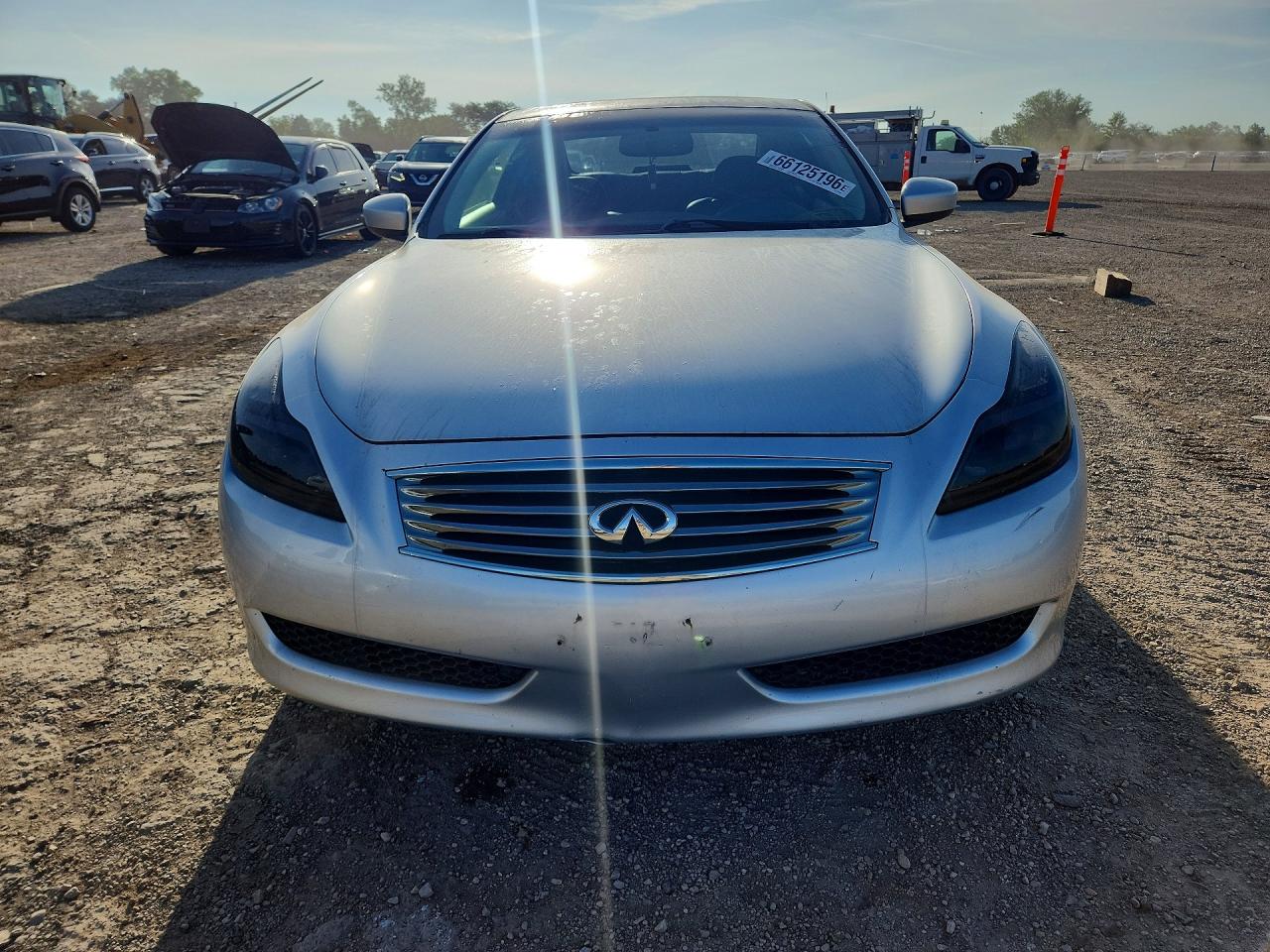 2010 Infiniti G37 Coupe X Silver vin: JN1CV6EL3AM151870