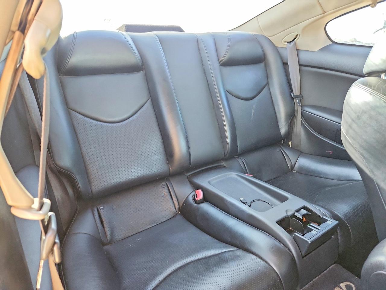2010 Infiniti G37 Coupe X Silver vin: JN1CV6EL3AM151870