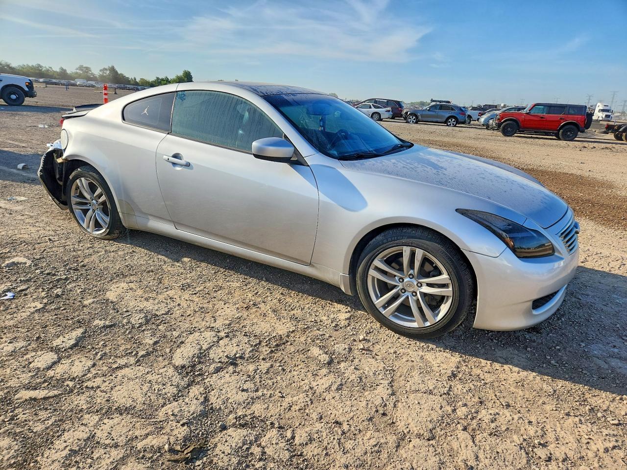 2010 Infiniti G37 Coupe X Silver vin: JN1CV6EL3AM151870