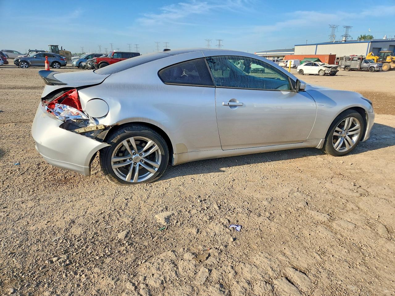 2010 Infiniti G37 Coupe X Silver vin: JN1CV6EL3AM151870