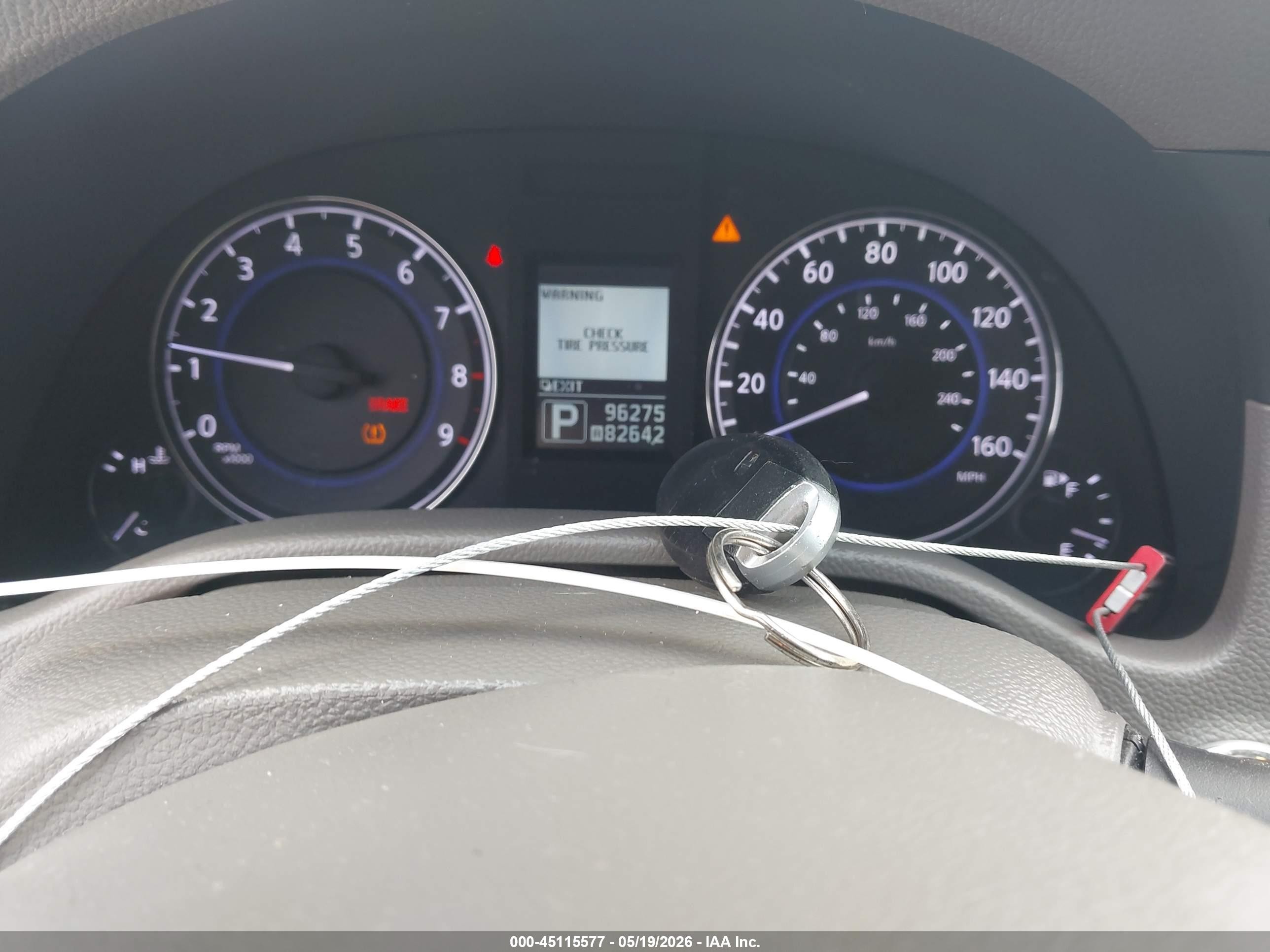 2011 Infiniti G37x   White vin: JN1CV6EL3BM261612