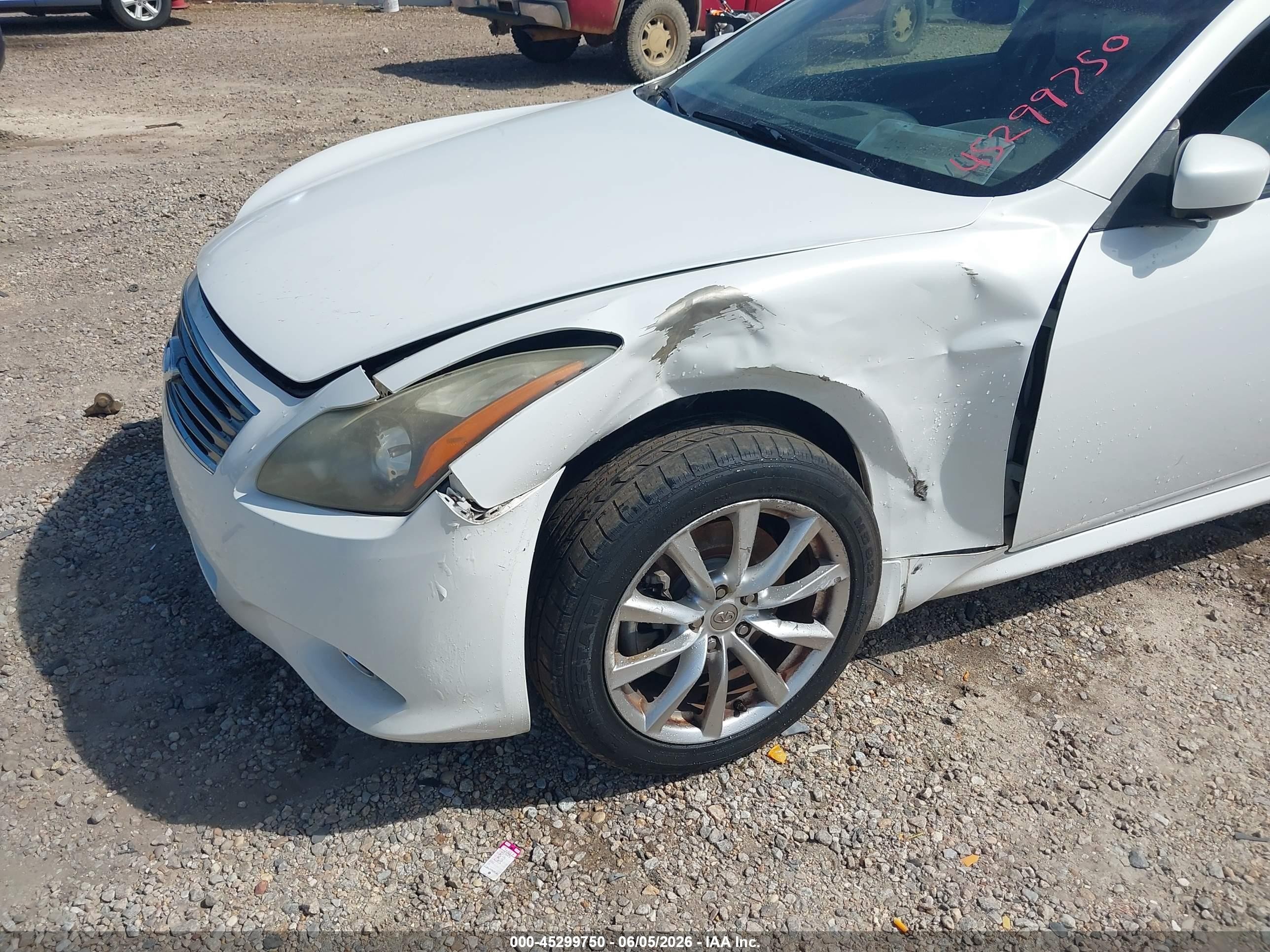 2012 Infiniti G37x   White vin: JN1CV6EL3CM471760