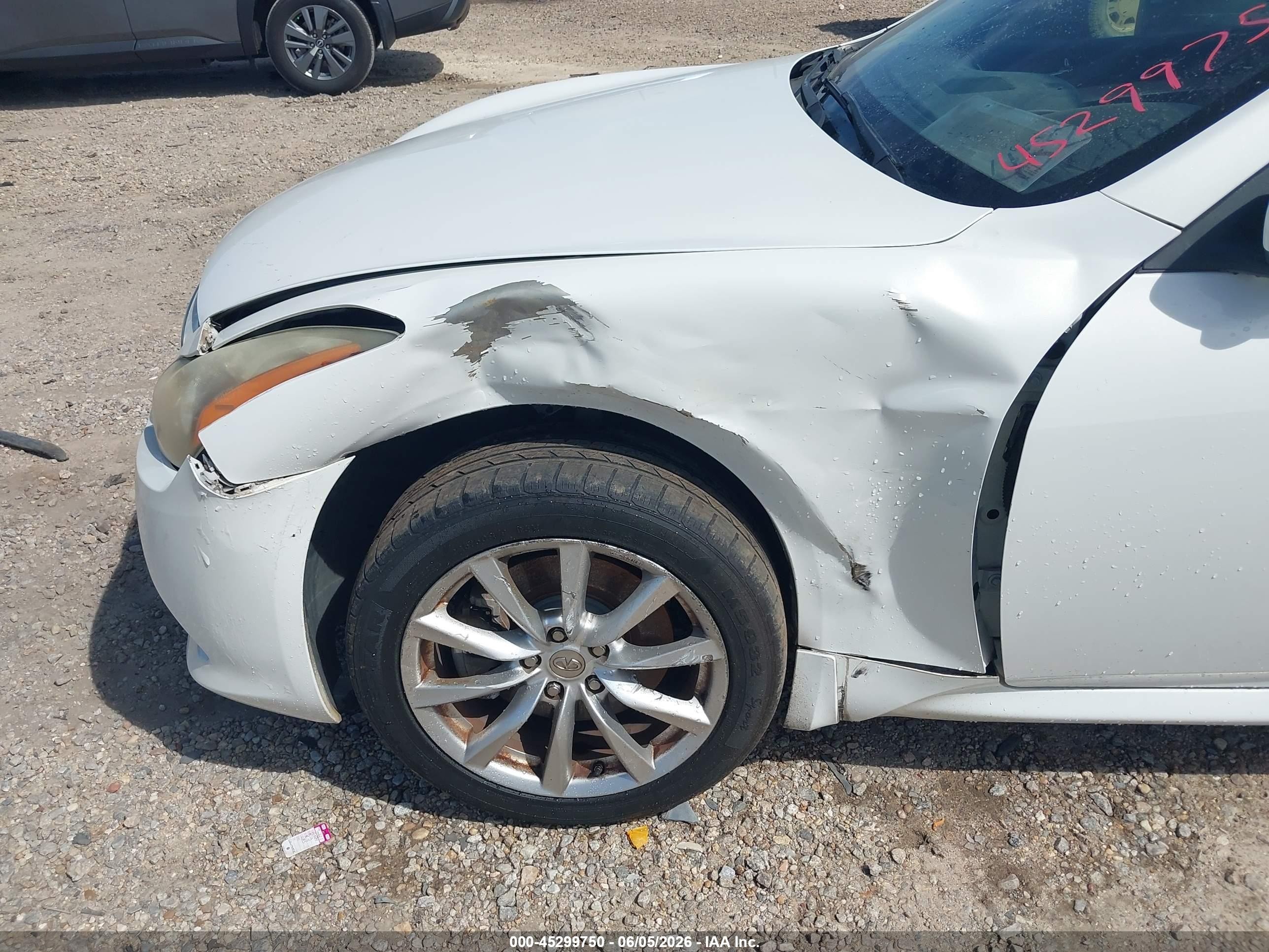 2012 Infiniti G37x   White vin: JN1CV6EL3CM471760