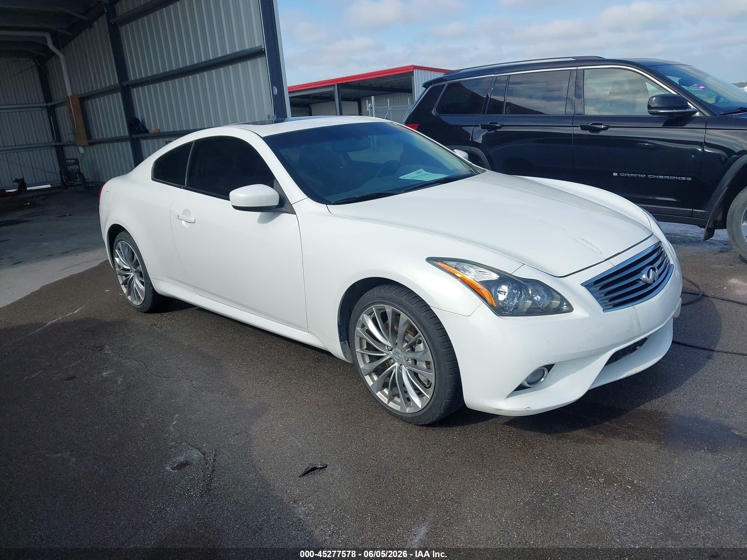 2012 Infiniti G37x   White vin: JN1CV6EL3CM472603