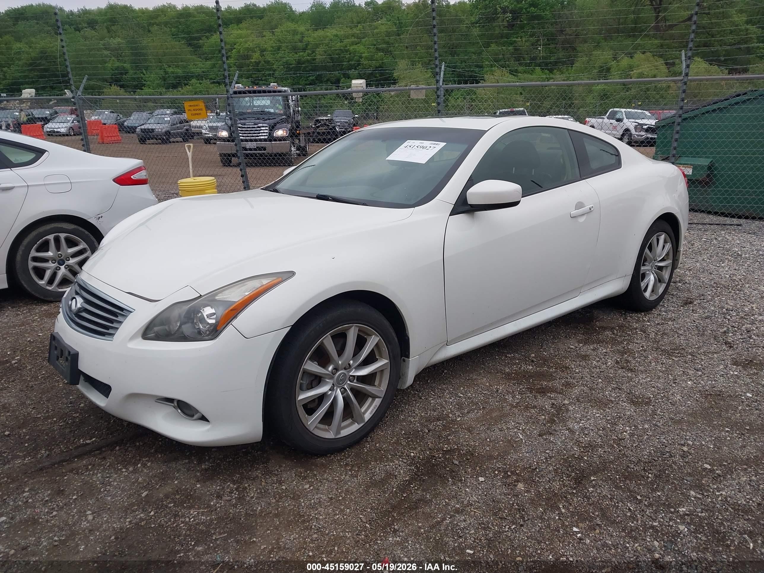2012 Infiniti G37x   White vin: JN1CV6EL4CM471542