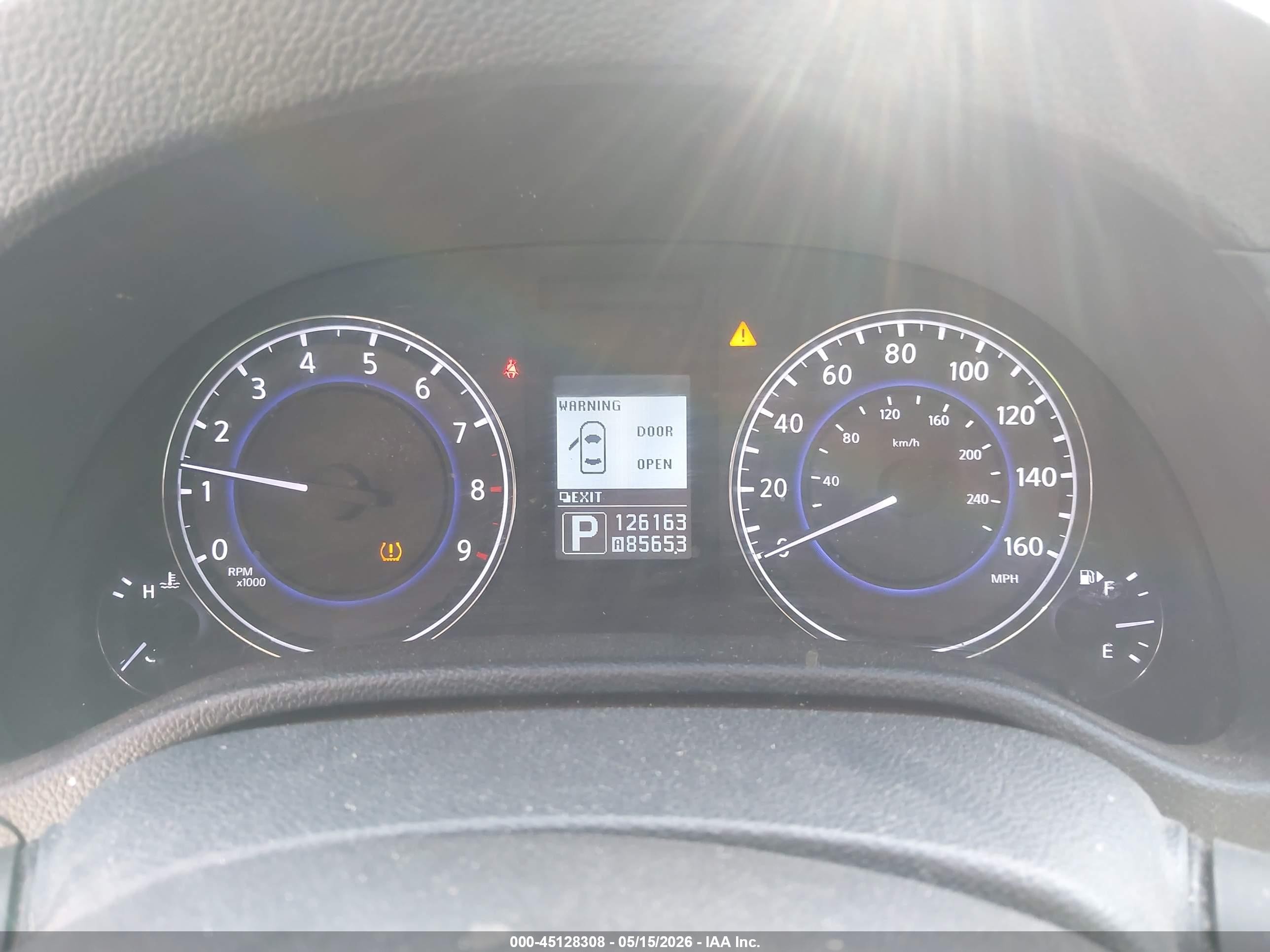 2012 Infiniti G37x   White vin: JN1CV6EL4CM473310