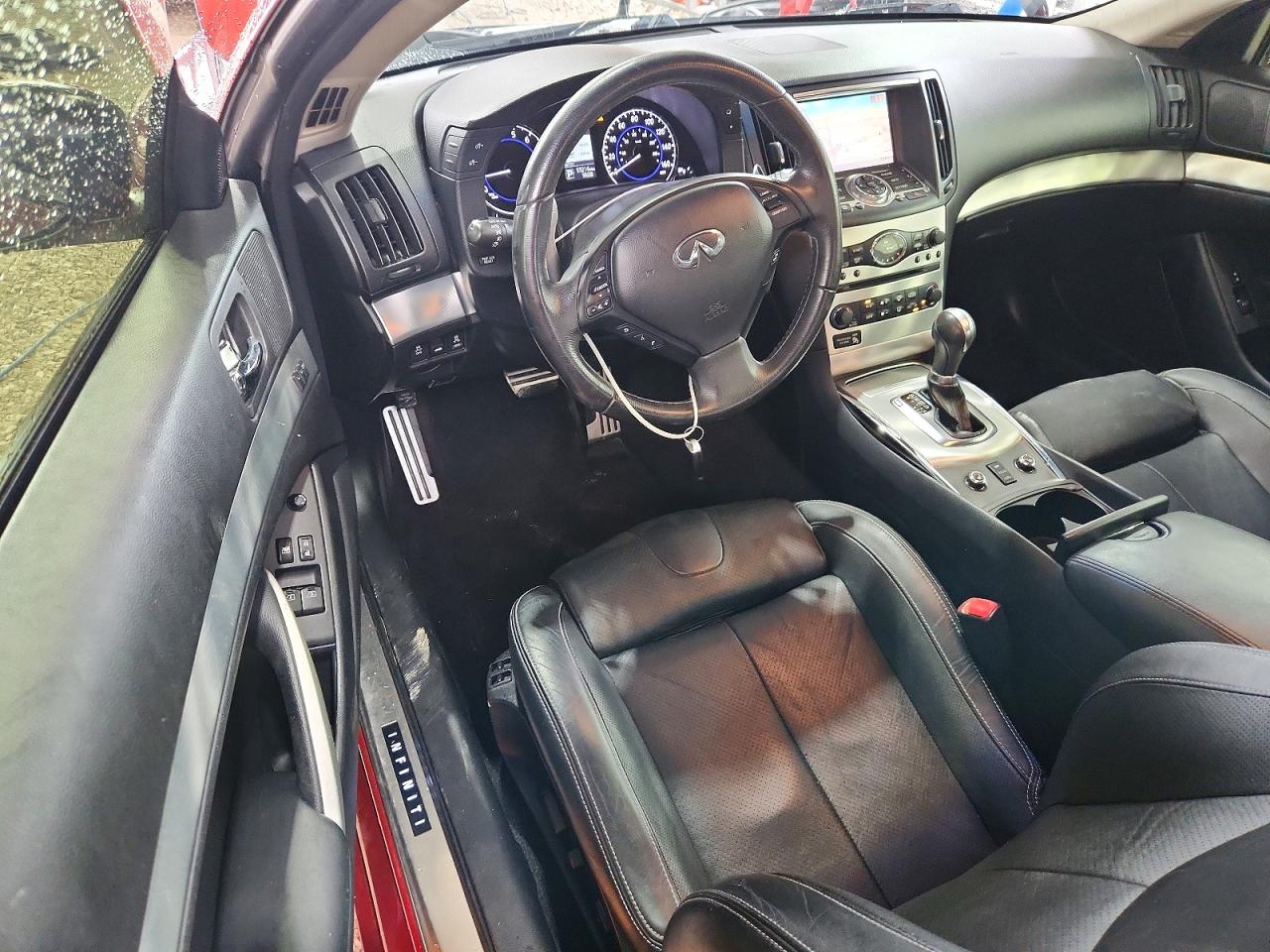 2015 Infiniti Q60 Burgundy vin: JN1CV6EL5FM891105