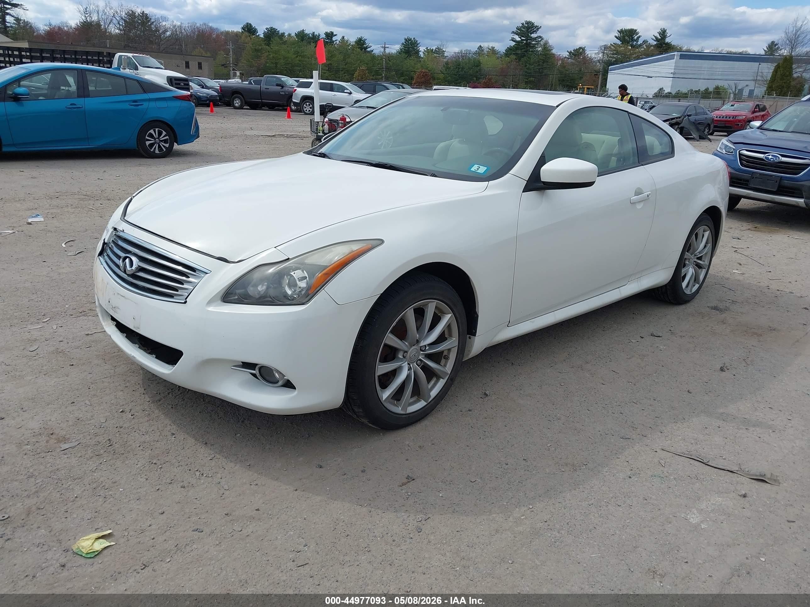 2012 Infiniti G37x   White vin: JN1CV6EL6CM472286