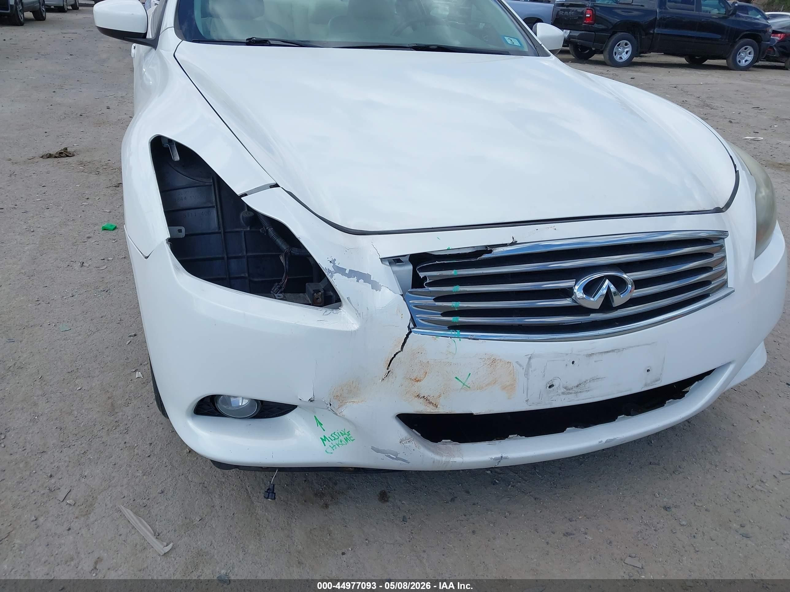 2012 Infiniti G37x   White vin: JN1CV6EL6CM472286