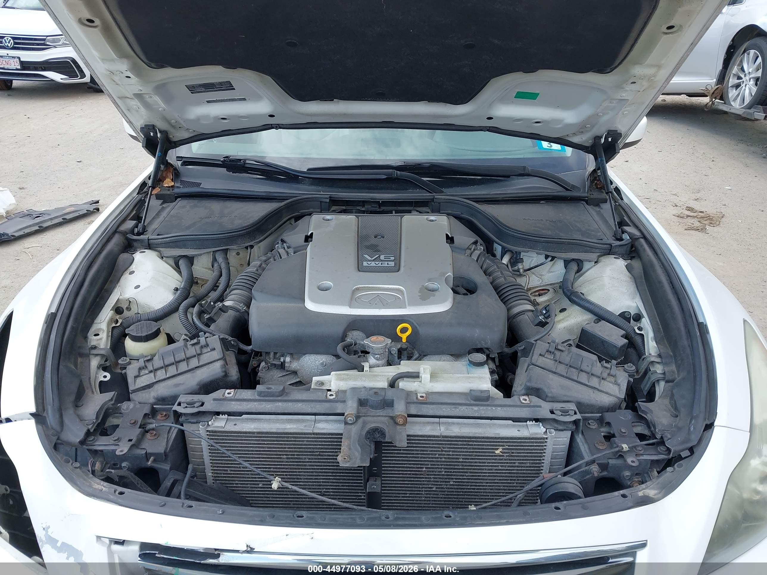 2012 Infiniti G37x   White vin: JN1CV6EL6CM472286