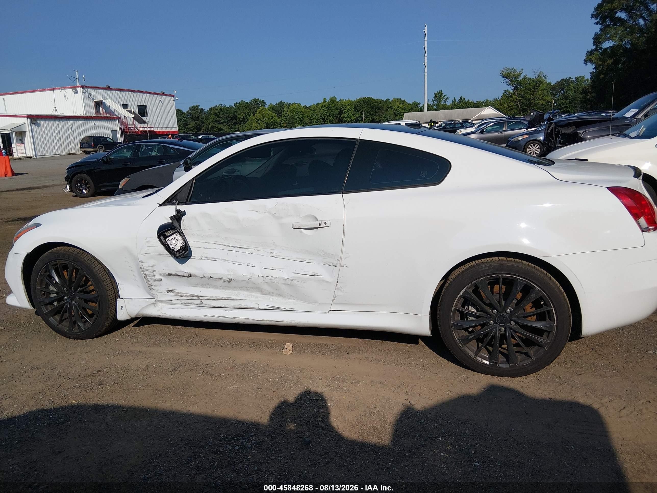 2012 Infiniti G37x   White vin: JN1CV6EL7CM471972