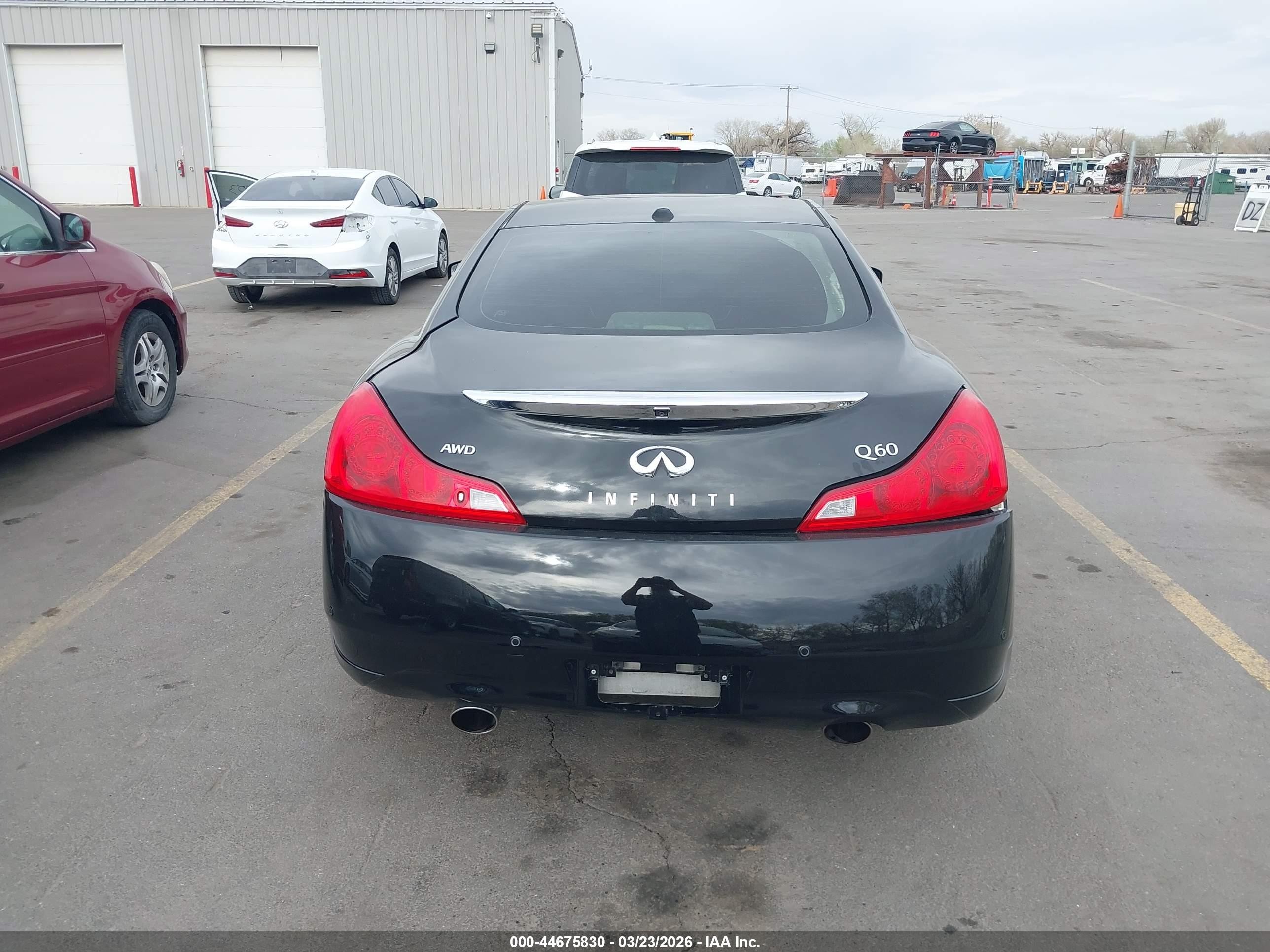 2014 Infiniti Q60   Черный vin: JN1CV6EL7EM132079