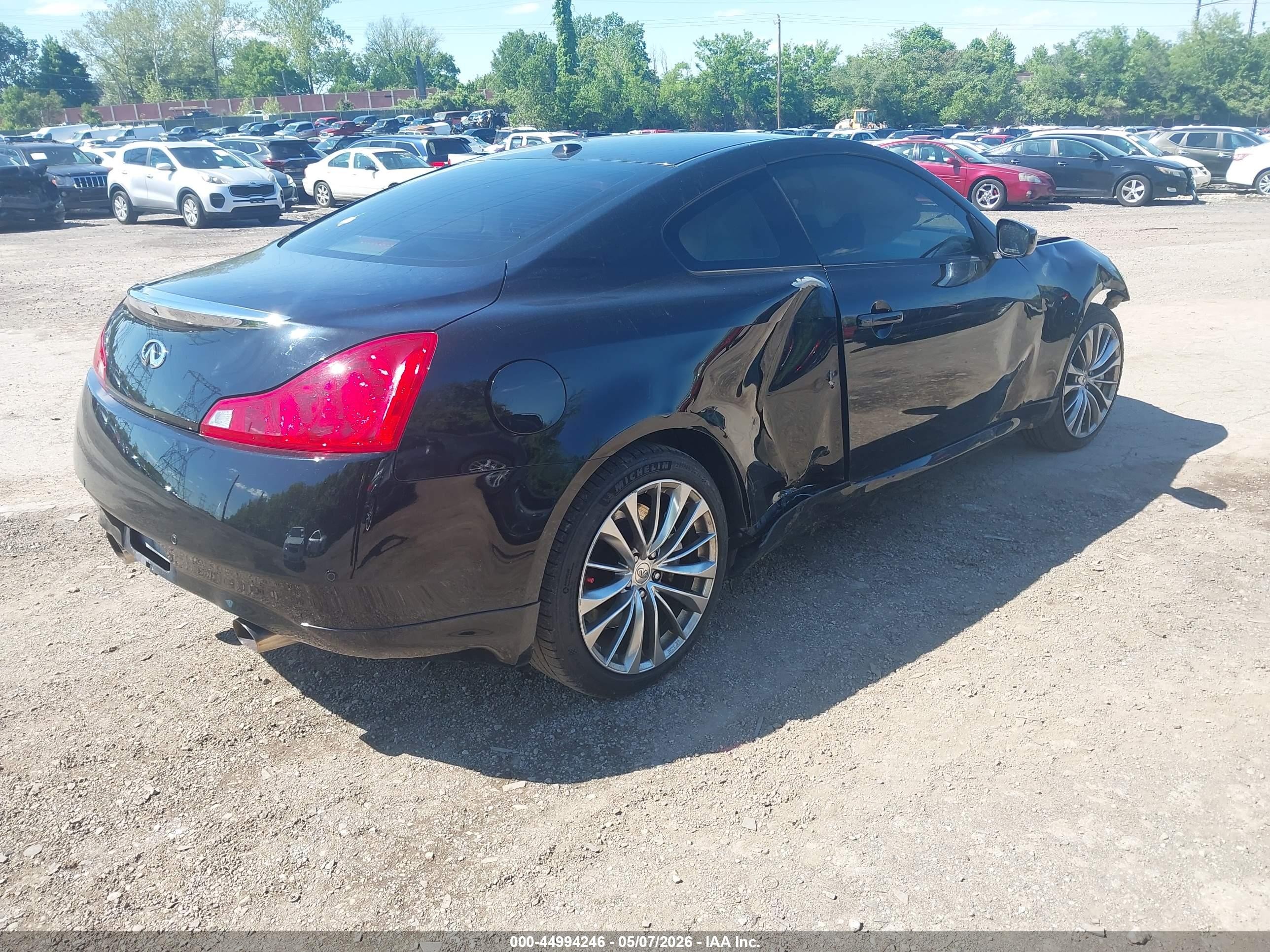 2013 Infiniti G37x   Черный vin: JN1CV6EL8DM982219