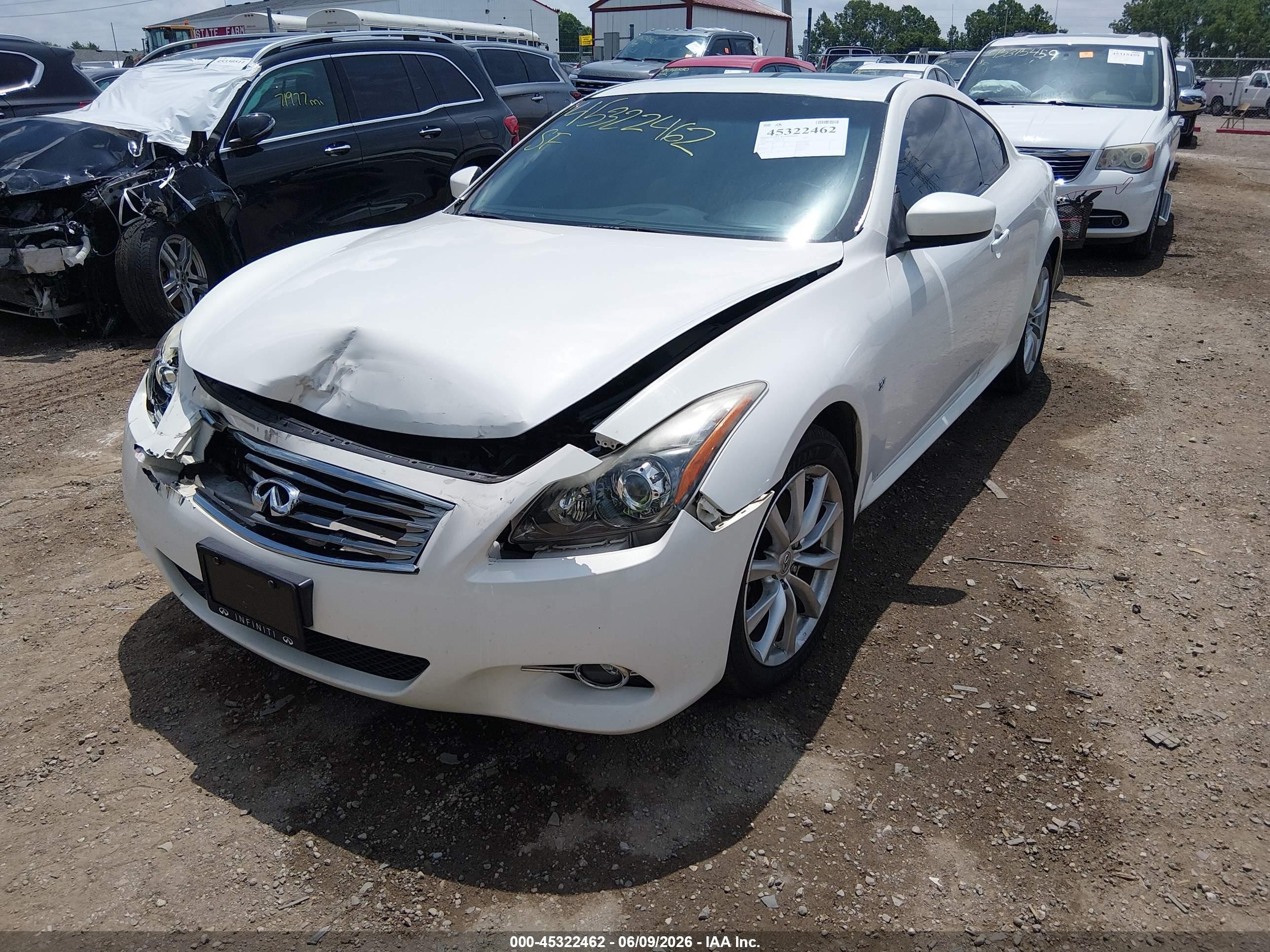 2014 Infiniti Q60   White vin: JN1CV6EL8EM130566