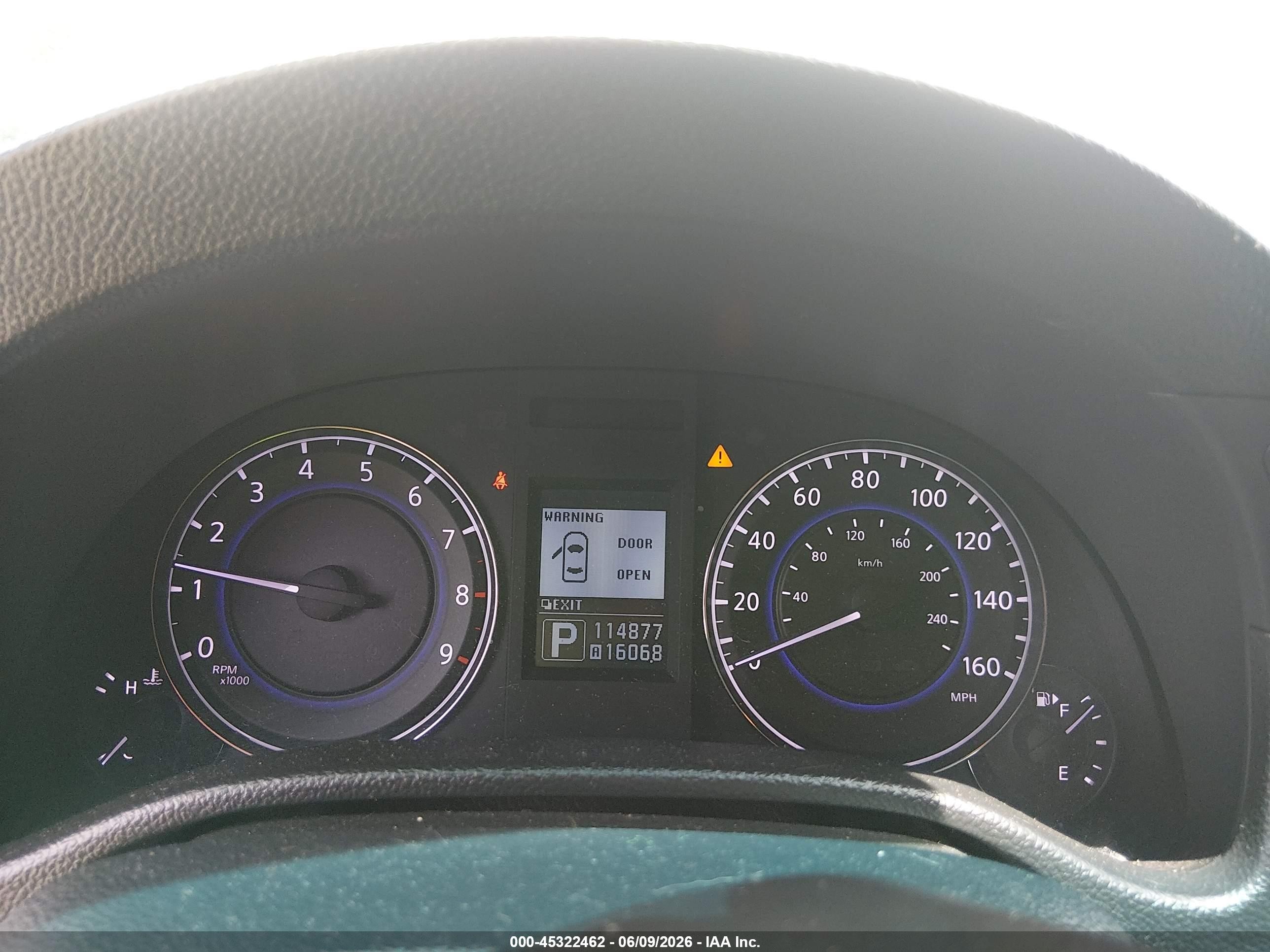 2014 Infiniti Q60   White vin: JN1CV6EL8EM130566