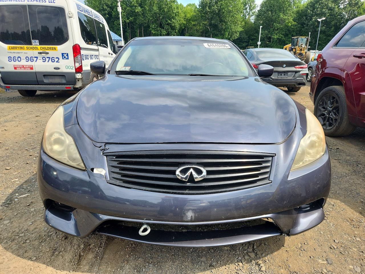 2014 Infiniti Q60 Coupe Base Gray vin: JN1CV6EL8EM131992