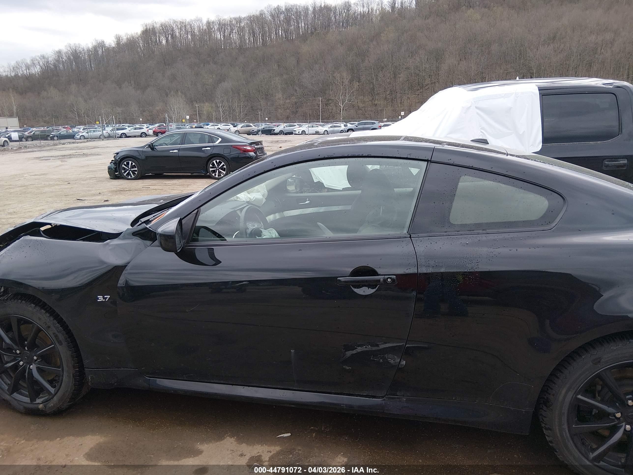 2014 Infiniti Q60   Black vin: JN1CV6EL8EM132480