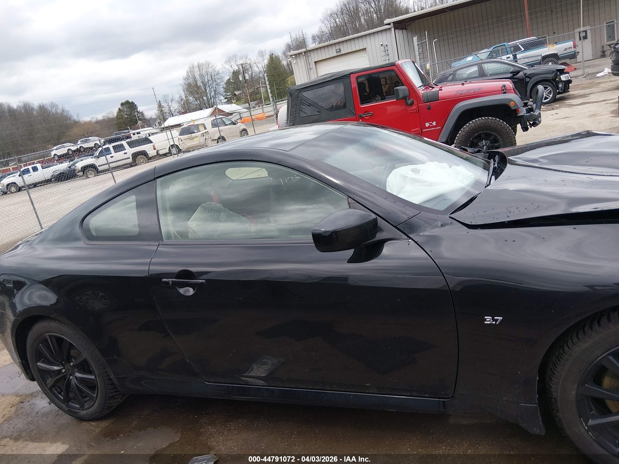 2014 Infiniti Q60   Black vin: JN1CV6EL8EM132480