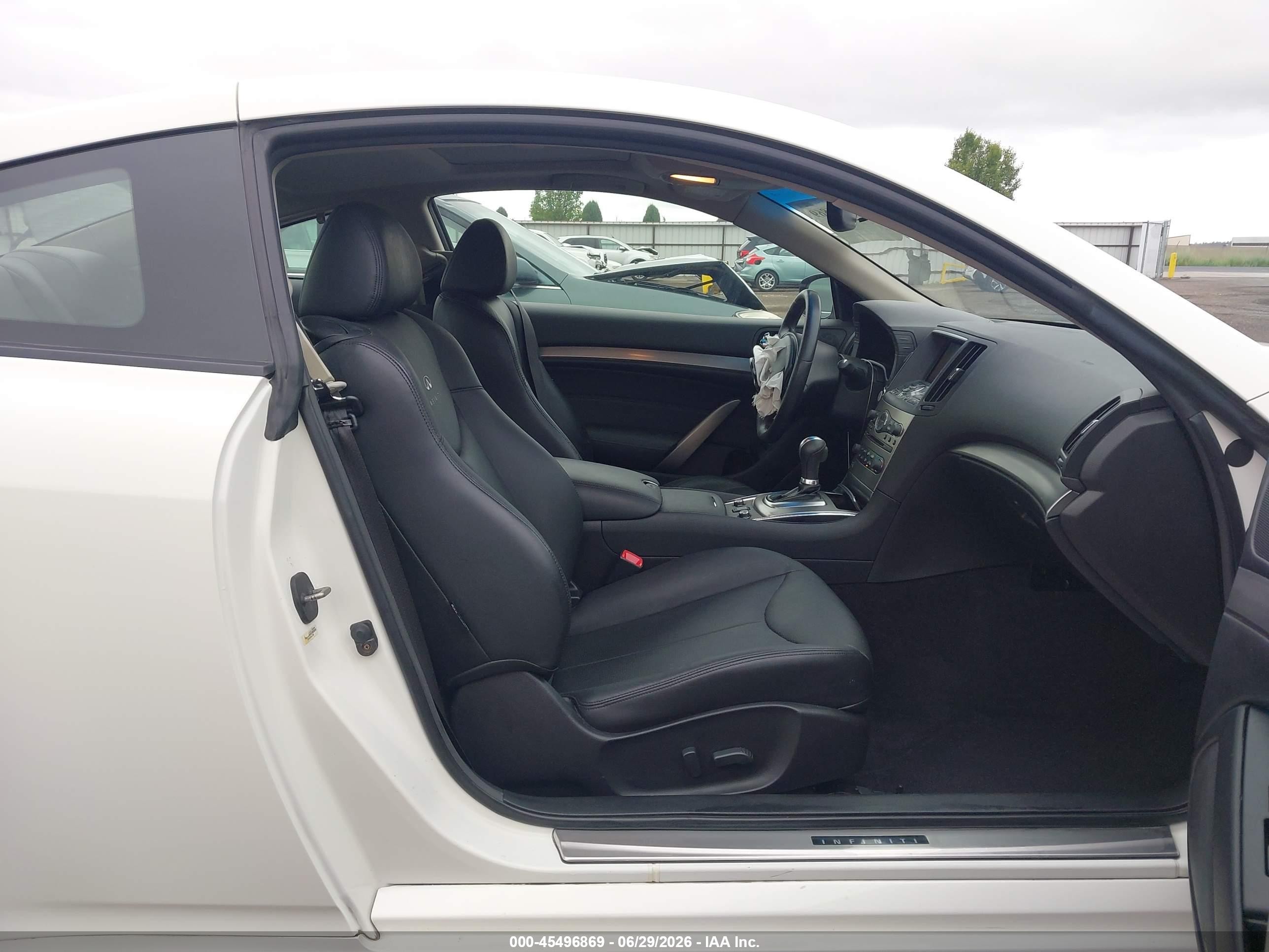 2012 Infiniti G37x White vin: JN1CV6ELXCM472288