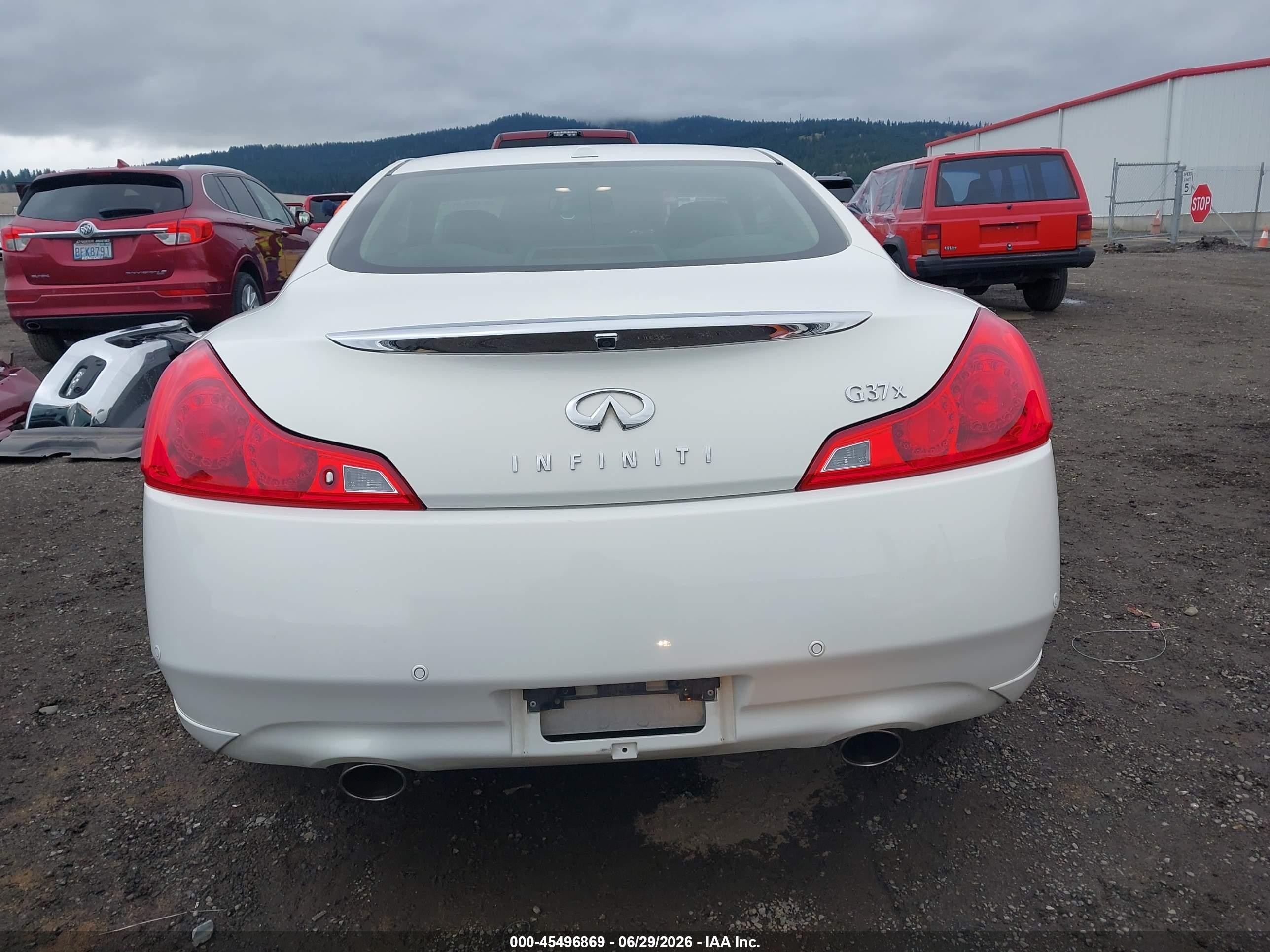 2012 Infiniti G37x White vin: JN1CV6ELXCM472288